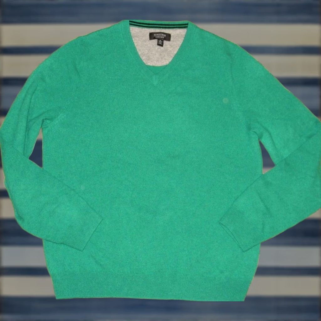 Nordstrom NORDSTROM Kelly Green Cashmere V Neck Sweater Medium Men XS-? Size US M / EU 48-50 / 2 - 1 Thumbnail