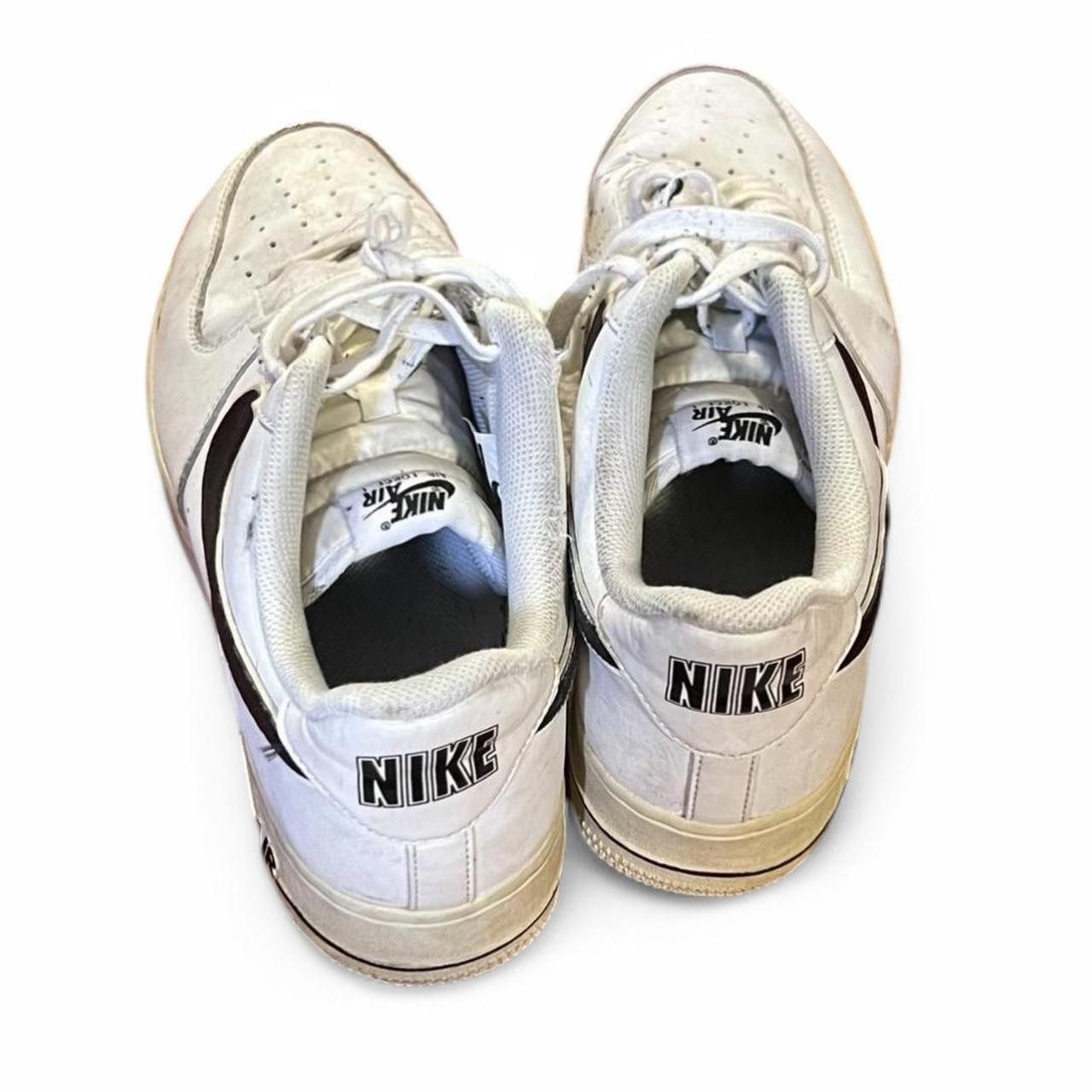 Nike Nike air forces with black accents Size US 11 / EU 44 - 2 Thumbnail