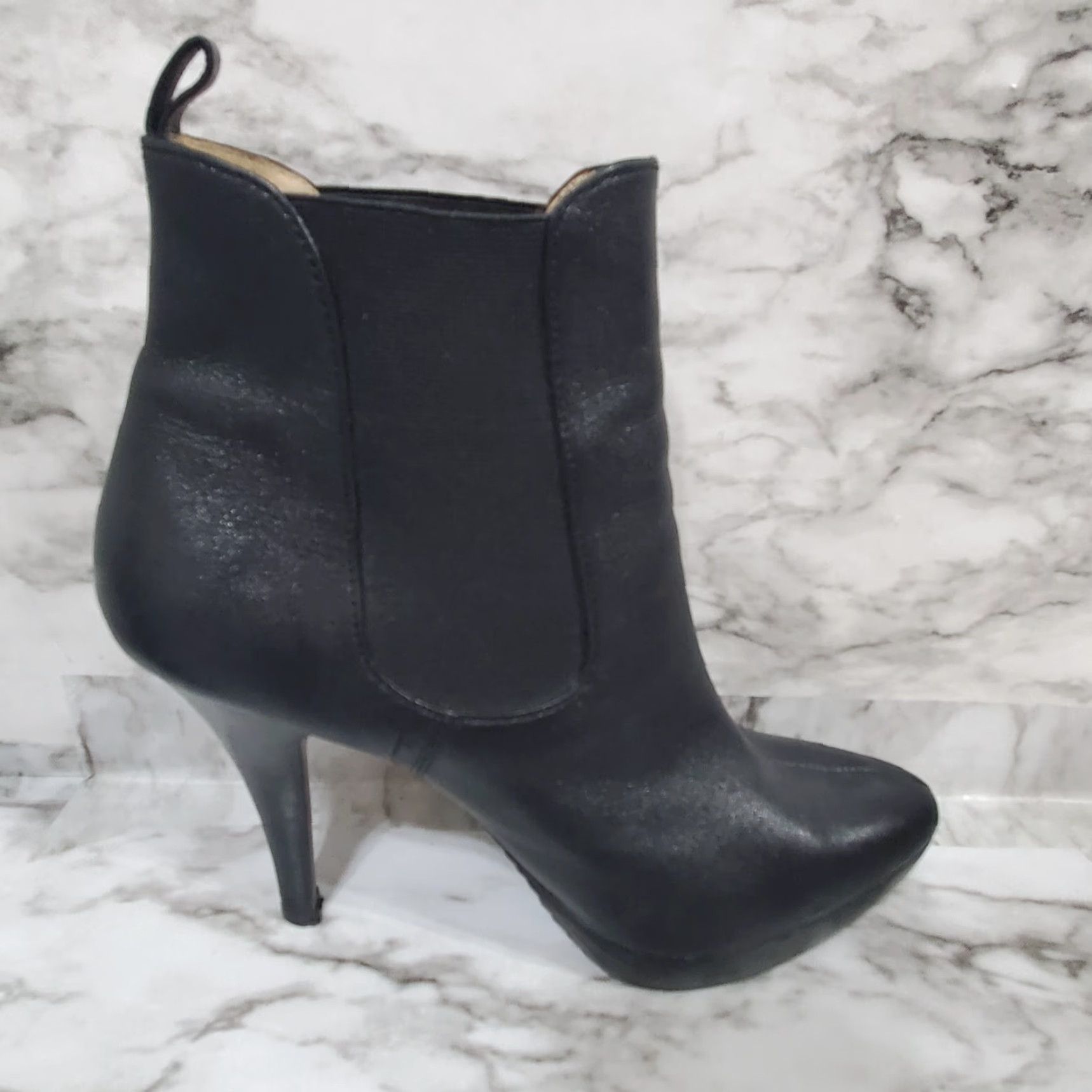 Michael Kors Michael Kors Boots Women's Chelsea Black Leather Stiletto Heel Chelsea Career Cocktail 7 Size US 7 / IT 37 - 4 Thumbnail