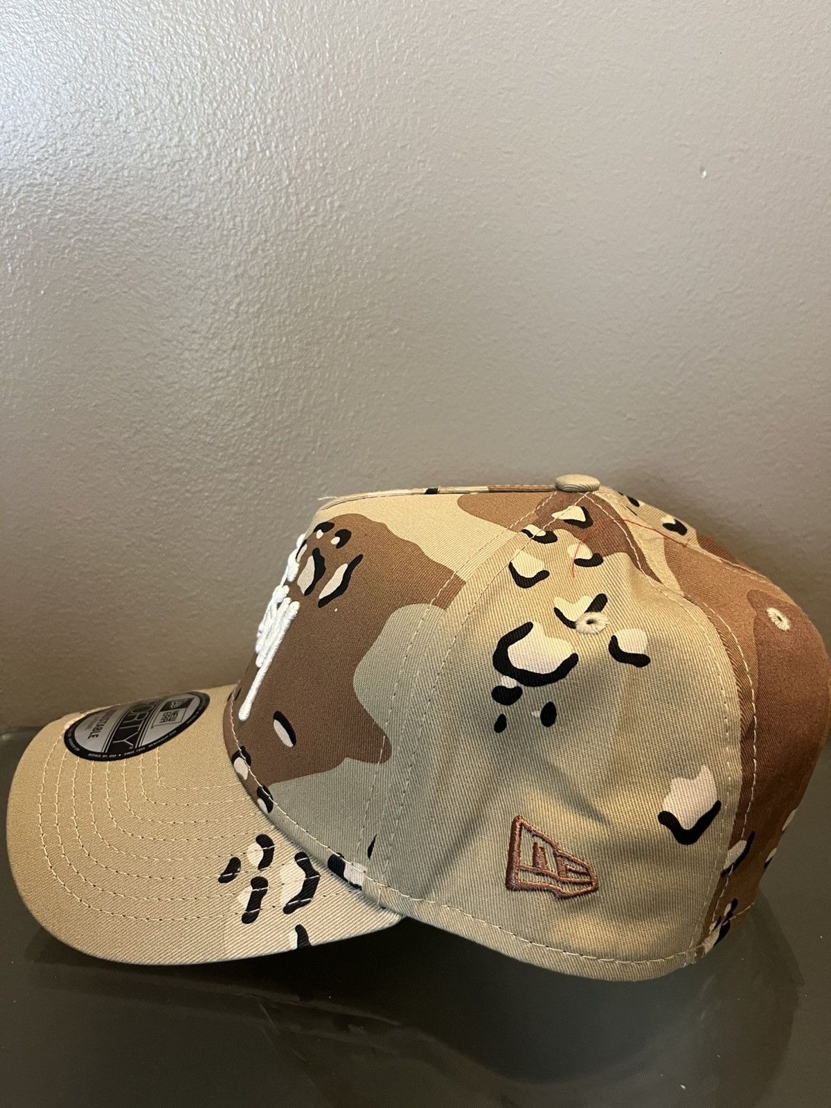 Stussy ‘25 STUSSY 9forty RARE out tag basic desert new era snapback Size ONE SIZE - 4 Thumbnail