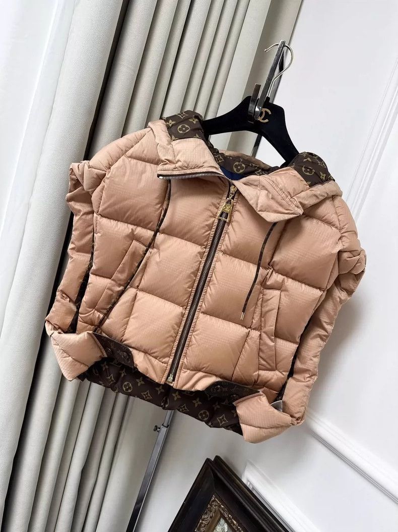 Louis Vuitton LV Caramel Hoodie Down Vest-2506 Size XS / US 0-2 / IT 36-38 - 5 Thumbnail