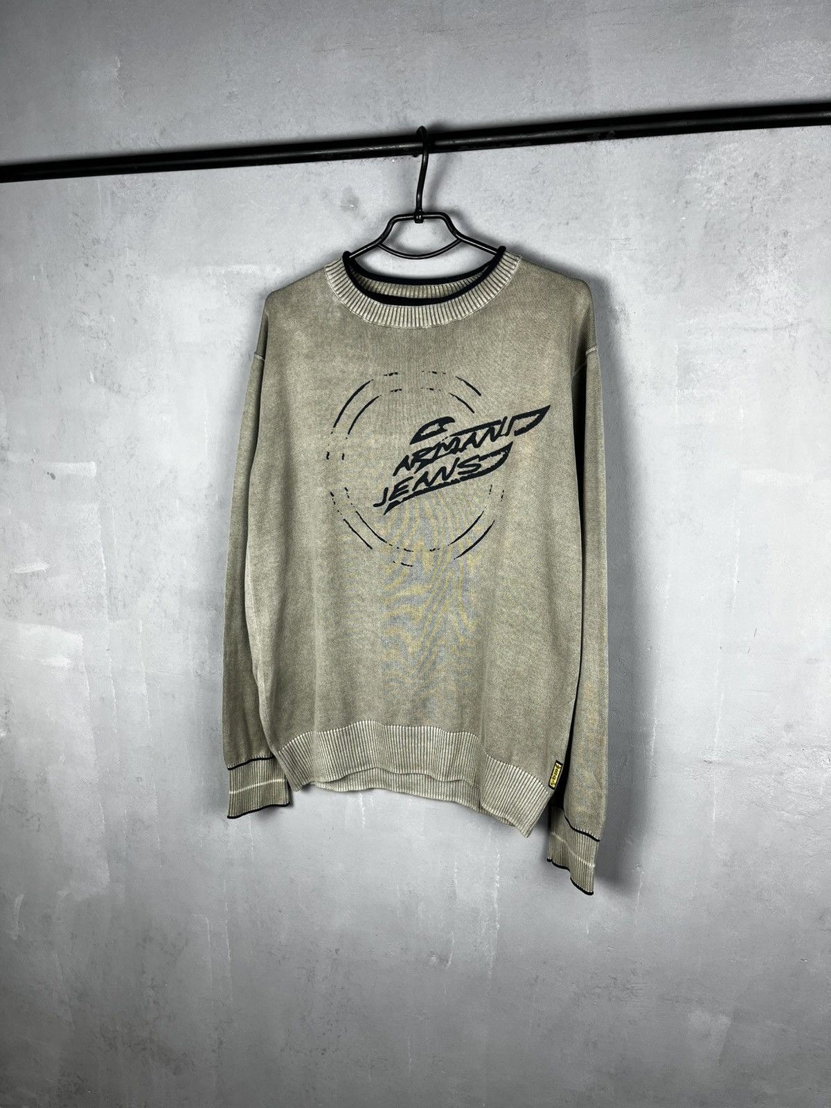 Giorgio Armani Armani Jeans sweatshirt size L mens big logo vintage Size US L / EU 52-54 / 3 - 1 Thumbnail