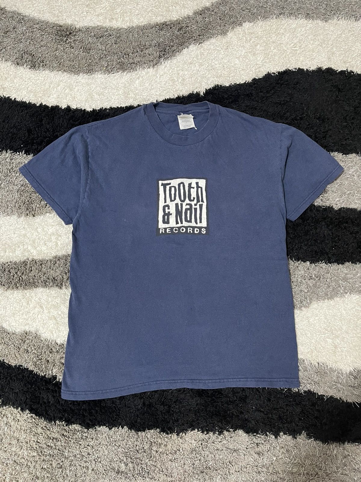 Band Tees × Vintage Vintage Tee 1998 Touch & Nail RECORDS Size US L / EU 52-54 / 3 - 1 Thumbnail