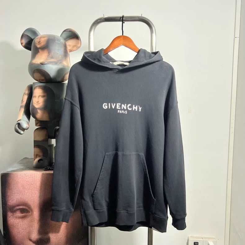Givenchy Givenchy Letter Logo Hoodie T2514 Size US S / EU 44-46 / 1 - 1 Thumbnail