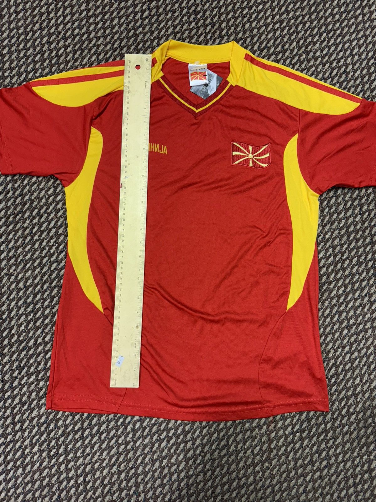 Vintage Macedonia Soccer/Football Jersey Size US M / EU 48-50 / 2 - 7 Thumbnail
