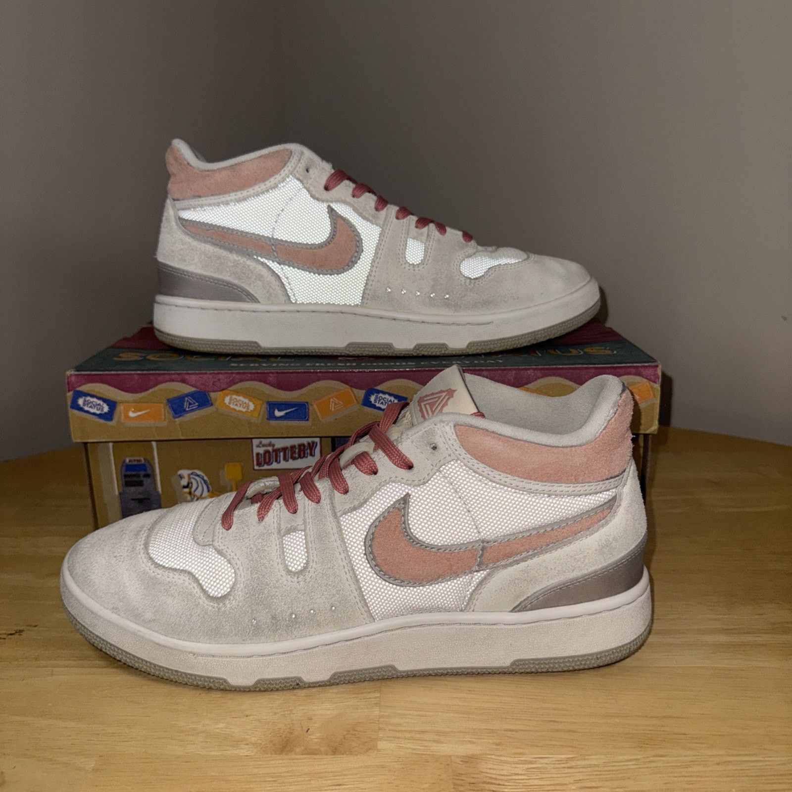Nike Size 10 - Nike Social Status x Mac Attack SP Silver Linings Size US 10 / EU 43 - 3 Thumbnail