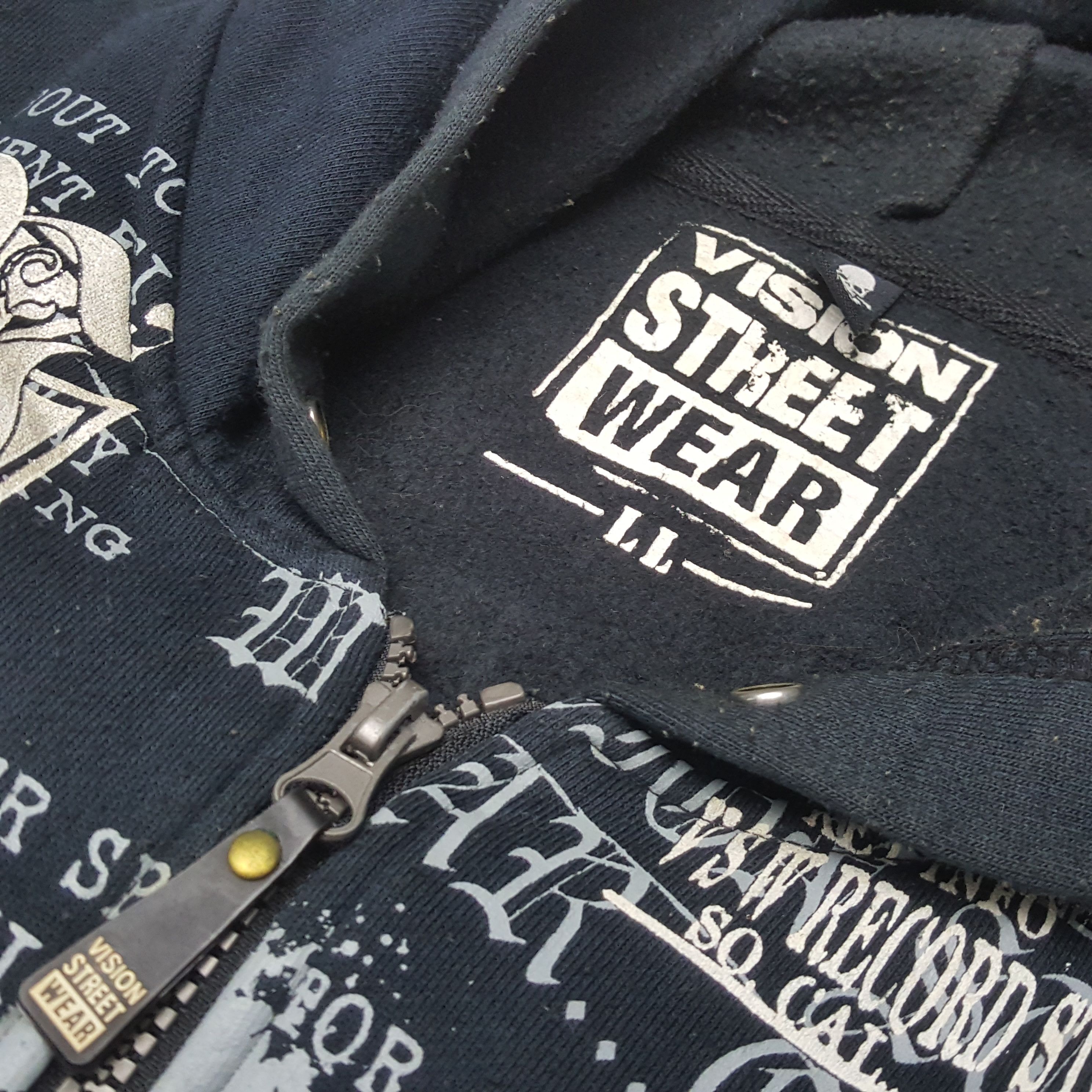 Vintage × Vision Streetwear Vintage VISION STREET WEAR Skateboard Hoodies C295N16 Size US S / EU 44-46 / 1 - 4 Thumbnail