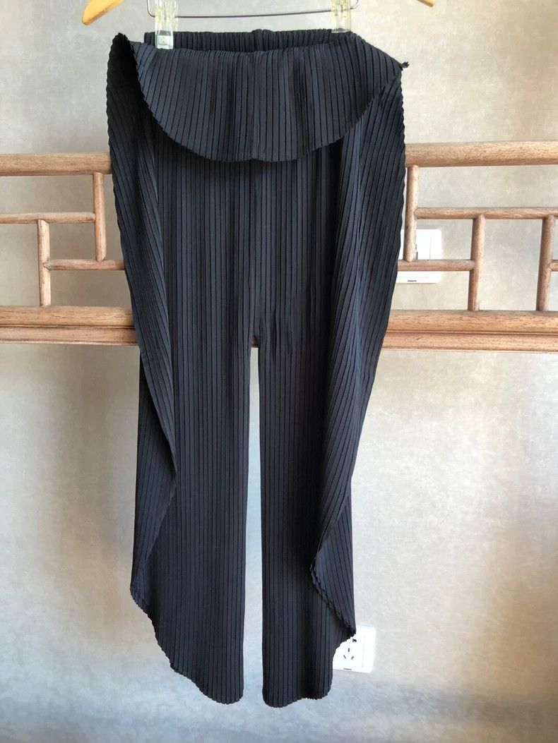 Issey Miyake Issey Miyake size:2 Black mainline wavy edge irregular-sha Size 31" - 1 Thumbnail