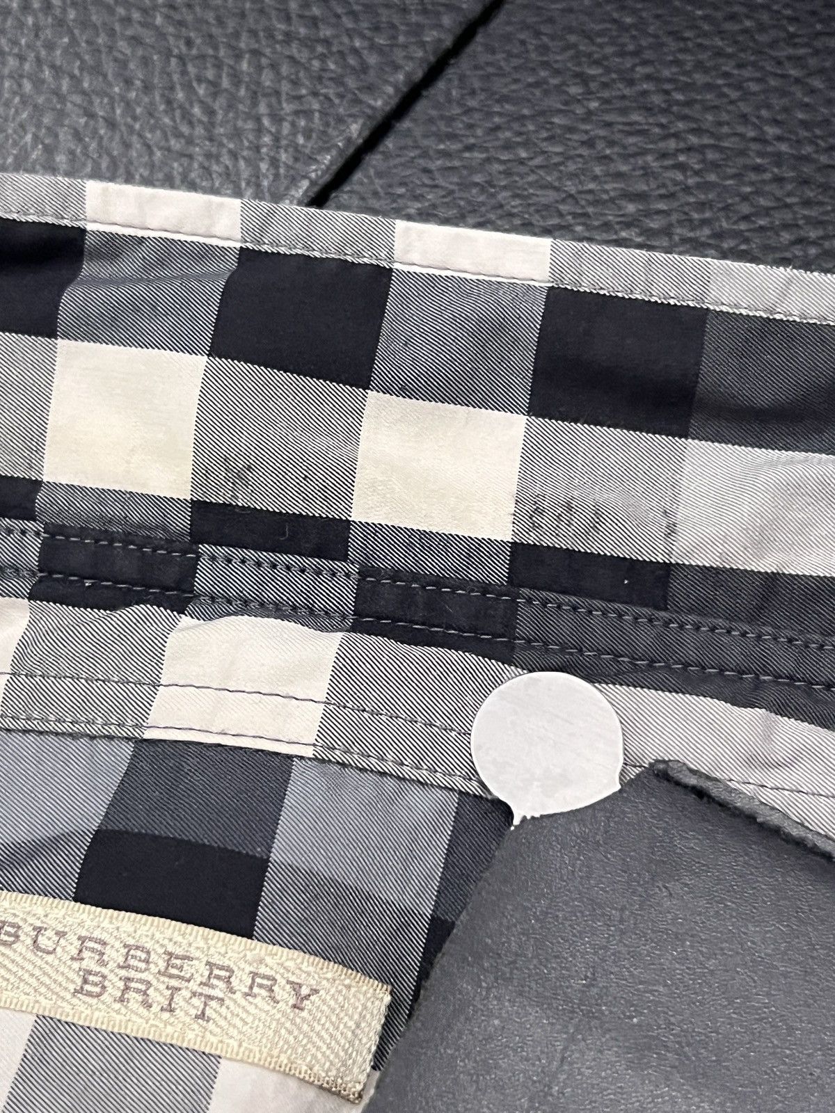 Burberry Burberry Check Pattern Shirt Size US XL / EU 56 / 4 - 13 Thumbnail