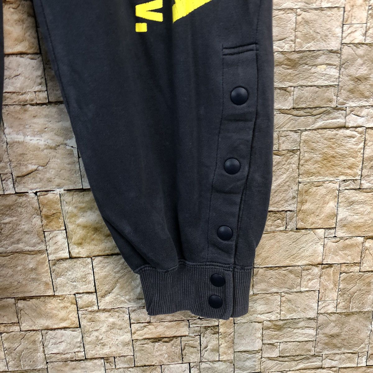 Asics Asics Saitama Prefectural Univ Dark Blue Joggers Pants #A454 Size US 28 / EU 44 - 12 Thumbnail