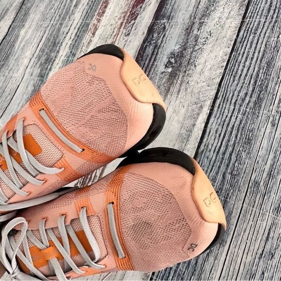 On On Running CloudGo Women's Peach/Orange Running Shoes Size US 10.5 / IT 40.5 - 9 Thumbnail