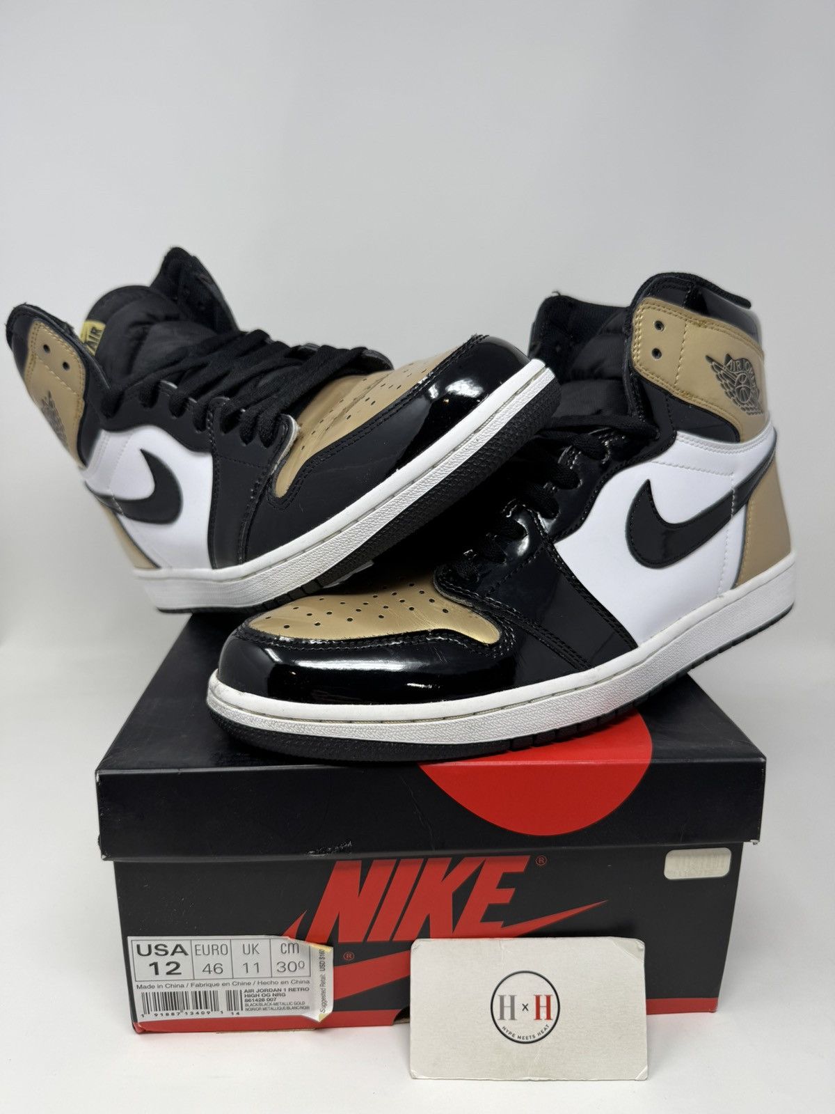 Nike Air Jordan Retrp High Og Nrg Gold Toe - Main Image
