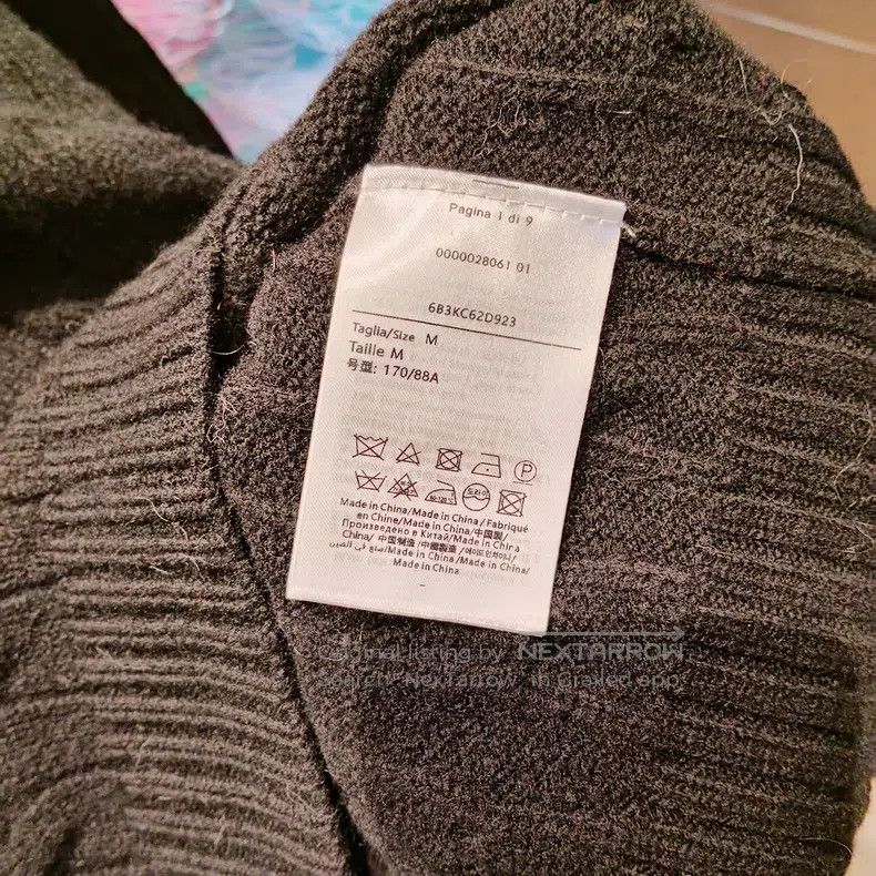 Valentino Valentino Wool knitted sweater in early spring Size M / US 6-8 / IT 42-44 - 6 Thumbnail
