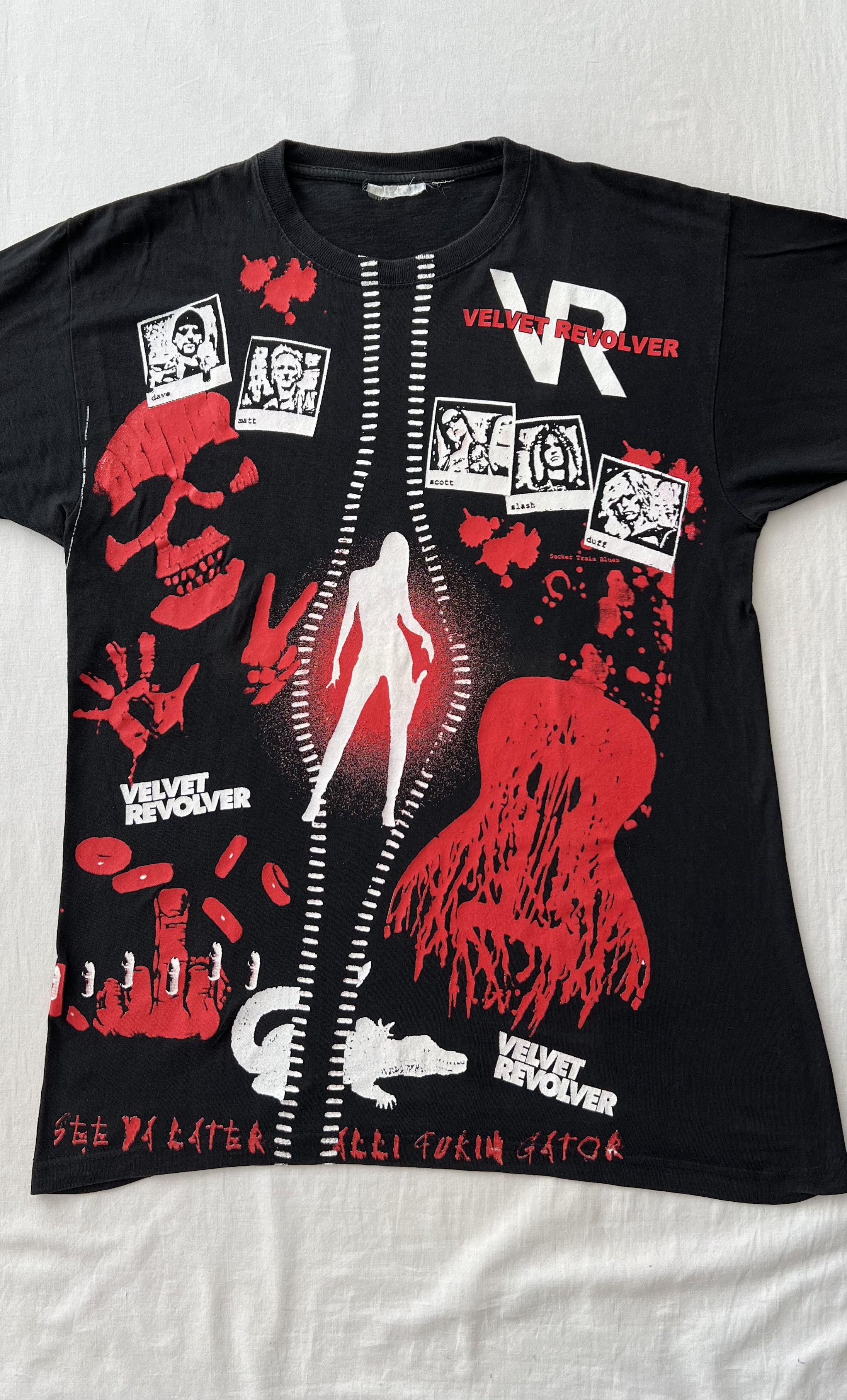 Band Tees Vintage 2000s Velvet Revolver Sexy Girl Black T-shirt Size US L / EU 52-54 / 3 - 3 Thumbnail