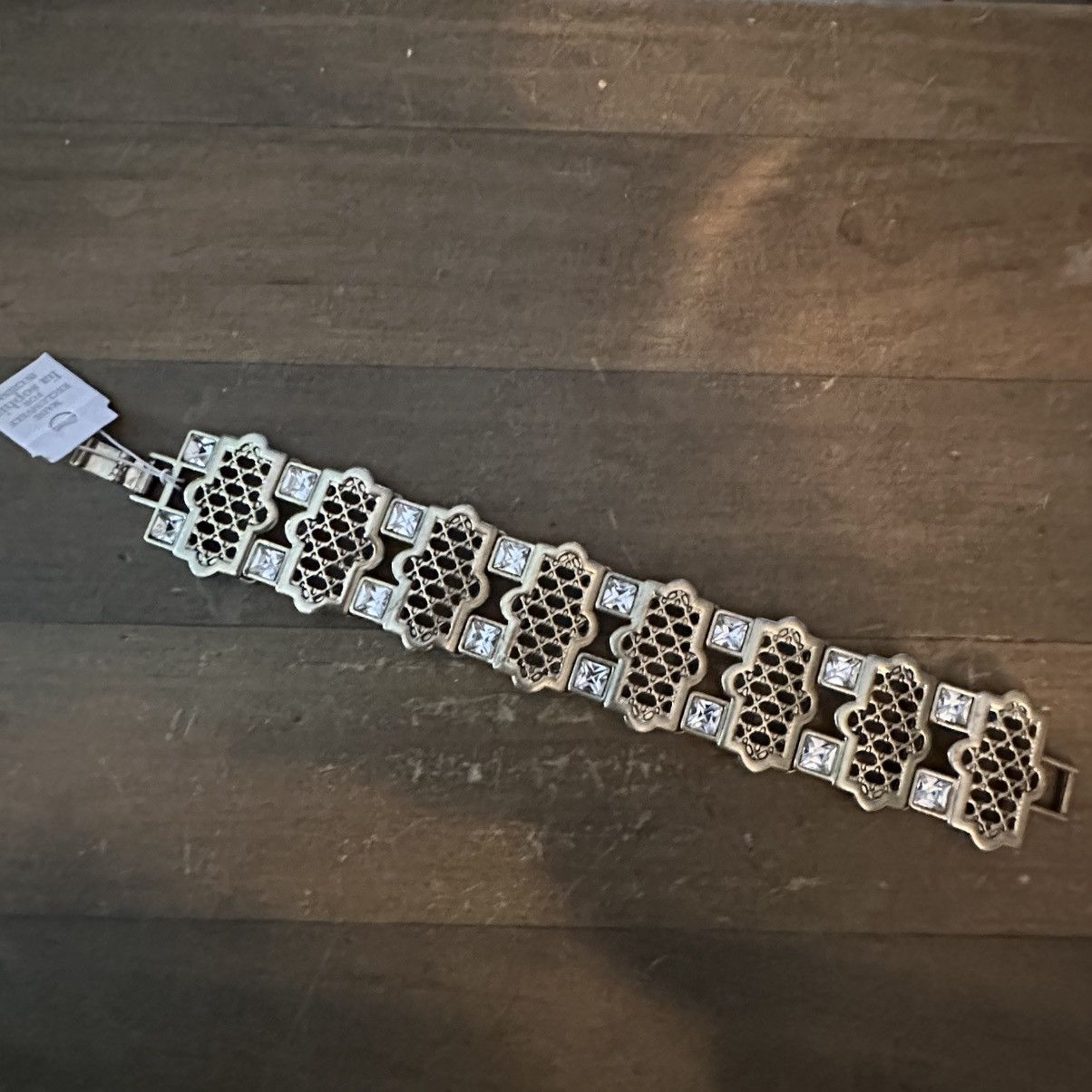 Other Lia Sophia gold tone filigree link and crystals bracelet Size ONE SIZE - 4 Thumbnail