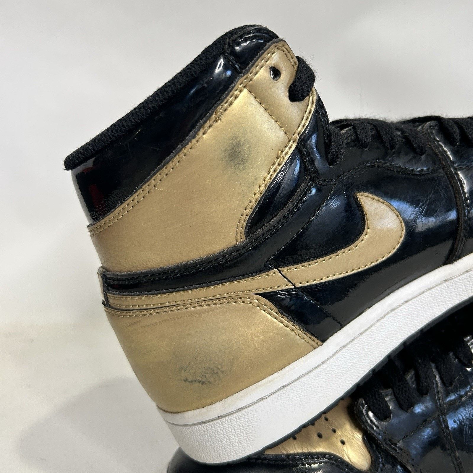 Jordan Brand Nike Air Jordan 1 Retro OG NRG High “Gold Toe” Size US 8.5 / EU 41-42 - 8 Thumbnail