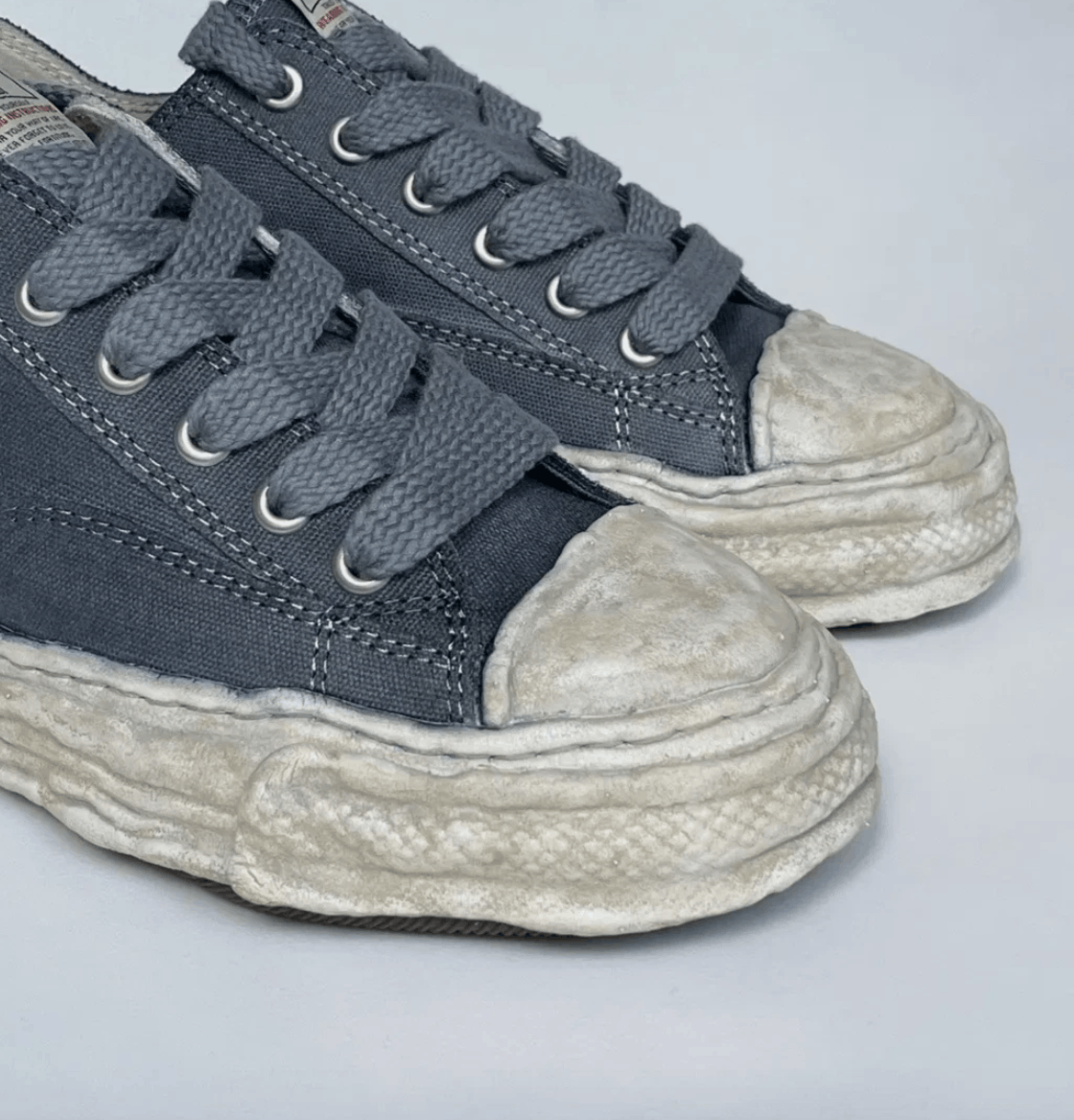 Black Canvas ‘Peterson’ Original Sole Sneakers