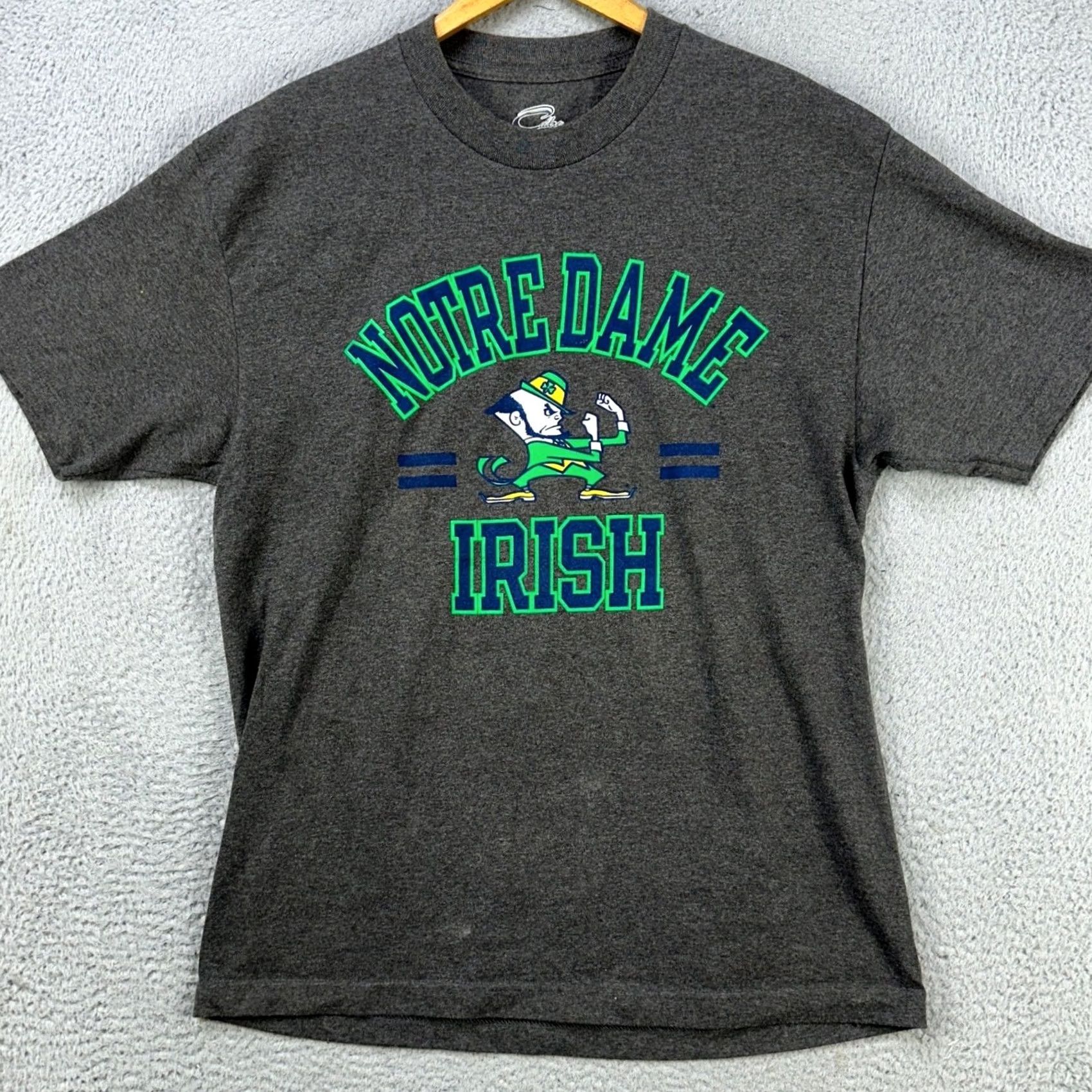 Vintage Notre Dame Fighting Irish Men T-Shirt Large Gray Crewneck Short Sleeve Tee Cadre Size US L / EU 52-54 / 3 - 3 Thumbnail