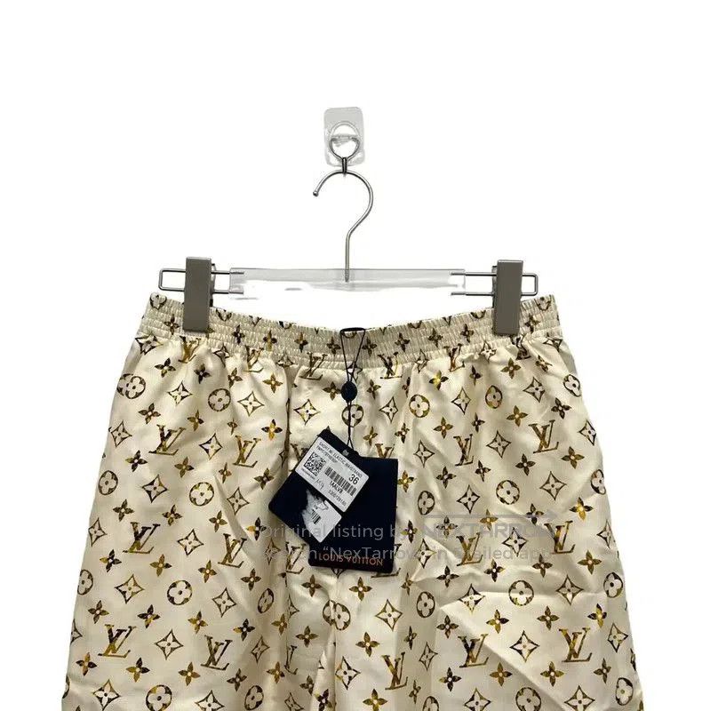 Louis Vuitton Louis Vuitton Yellow Patterned Women's Shorts . Size 28" / US 6 / IT 42 - 4 Thumbnail
