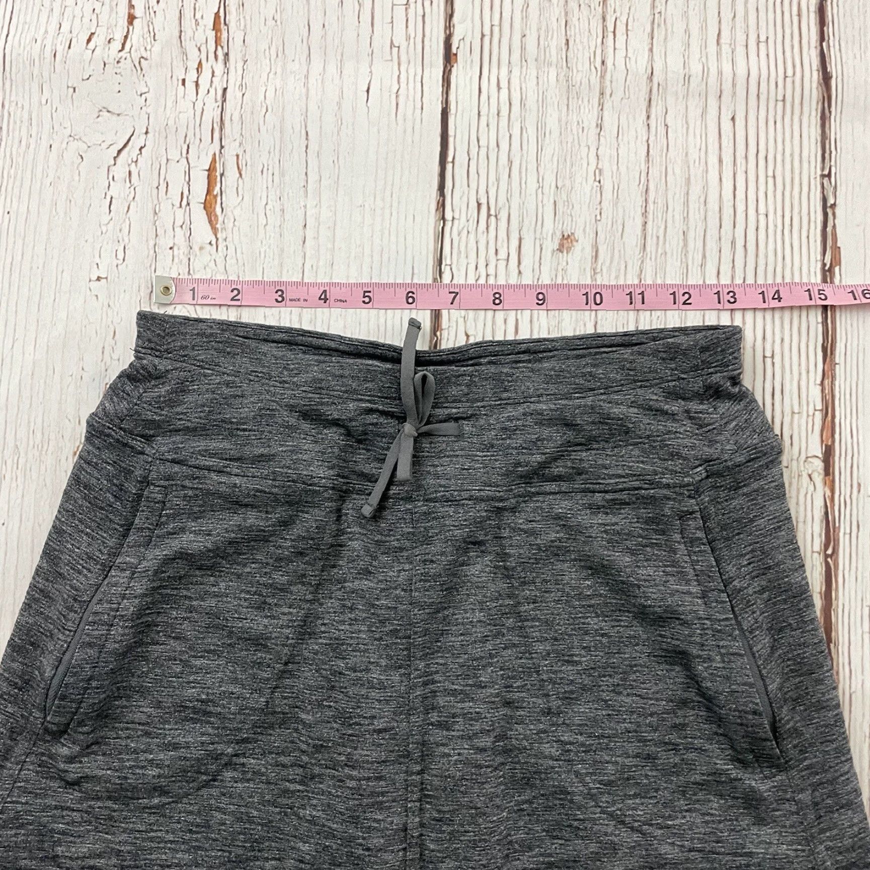 Vintage Kuhl Skirt XS Gray Womens A-Line Short Built In Shorts Outdoor Skirt Skort Logo Size 26" / US 2 / IT 38 - 3 Thumbnail