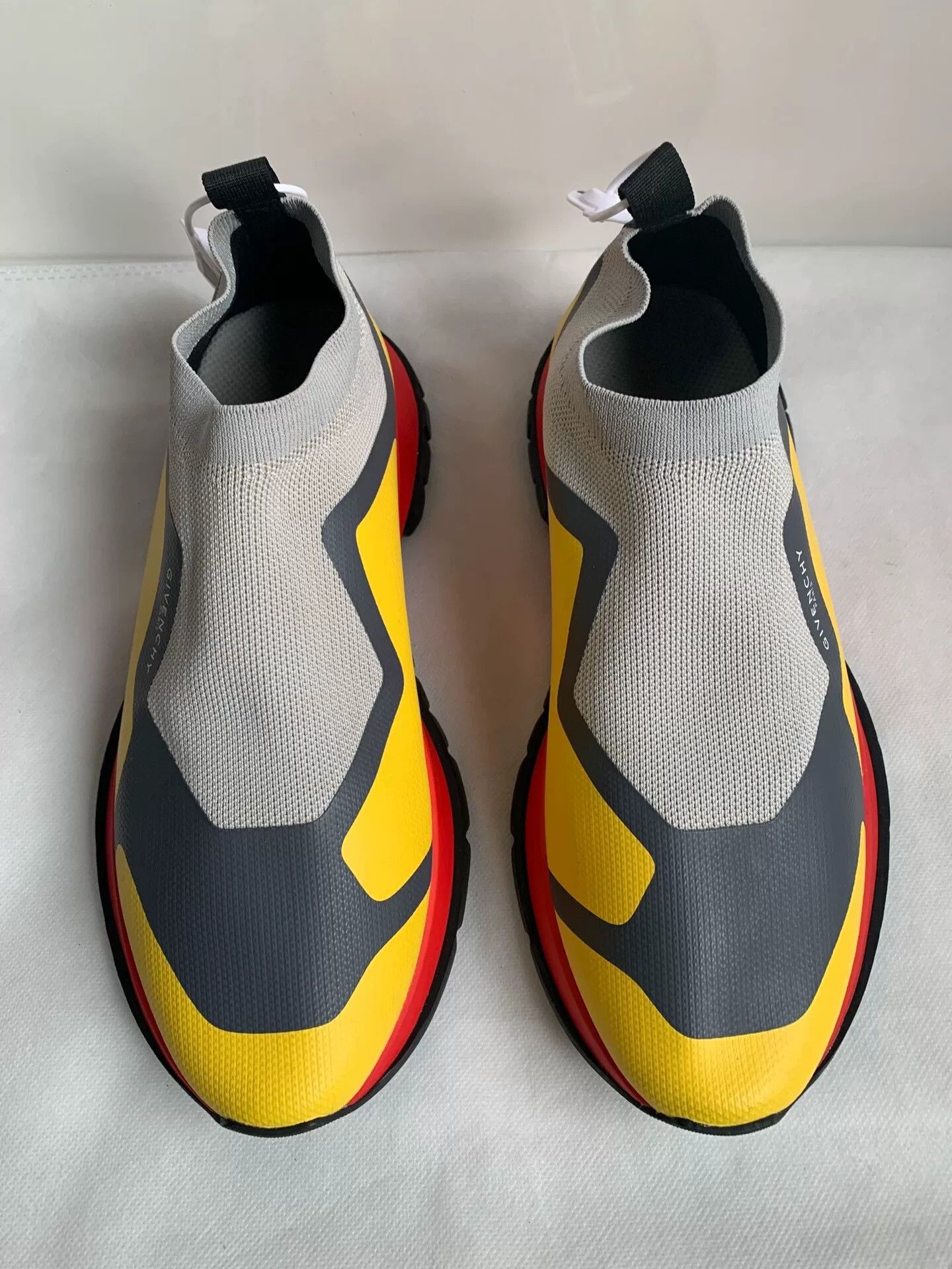 Givenchy Givenchy SPECTRE Knit Sneakers Size US 9 / EU 42 - 1 Thumbnail