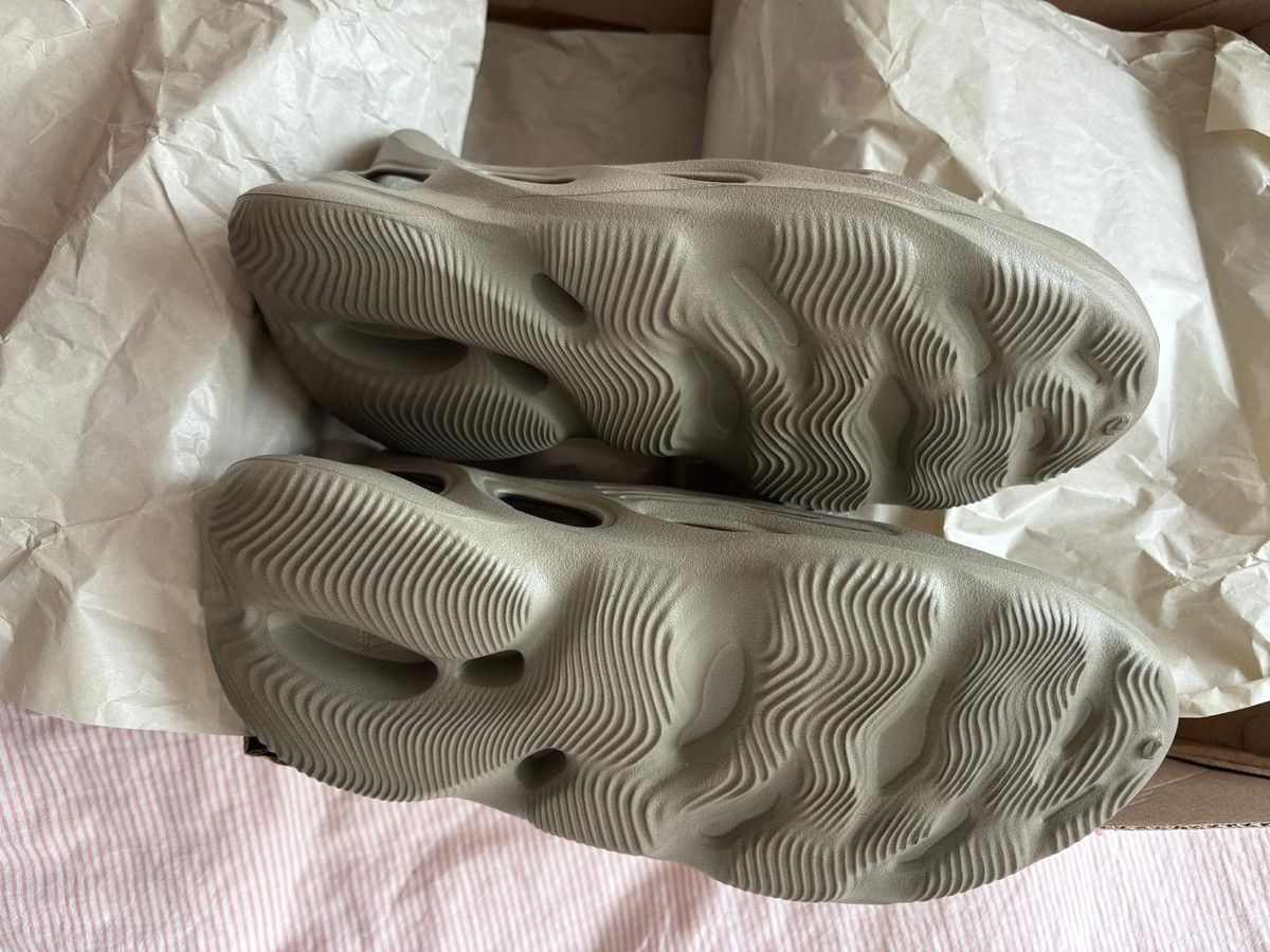 Yeezy Yeezy Foam Runner Stone Salt Size US 12 / EU 45 - 3 Thumbnail