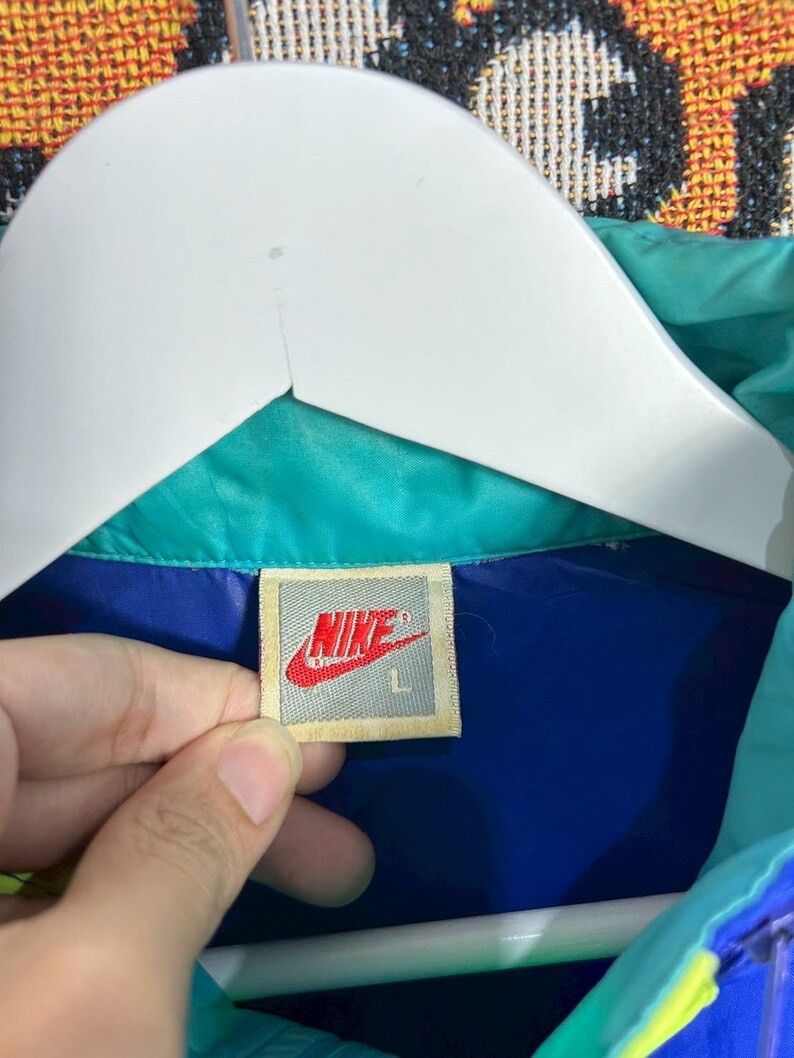 Nike Vintage 90s Nike Jacket size L Size US L / EU 52-54 / 3 - 4 Thumbnail