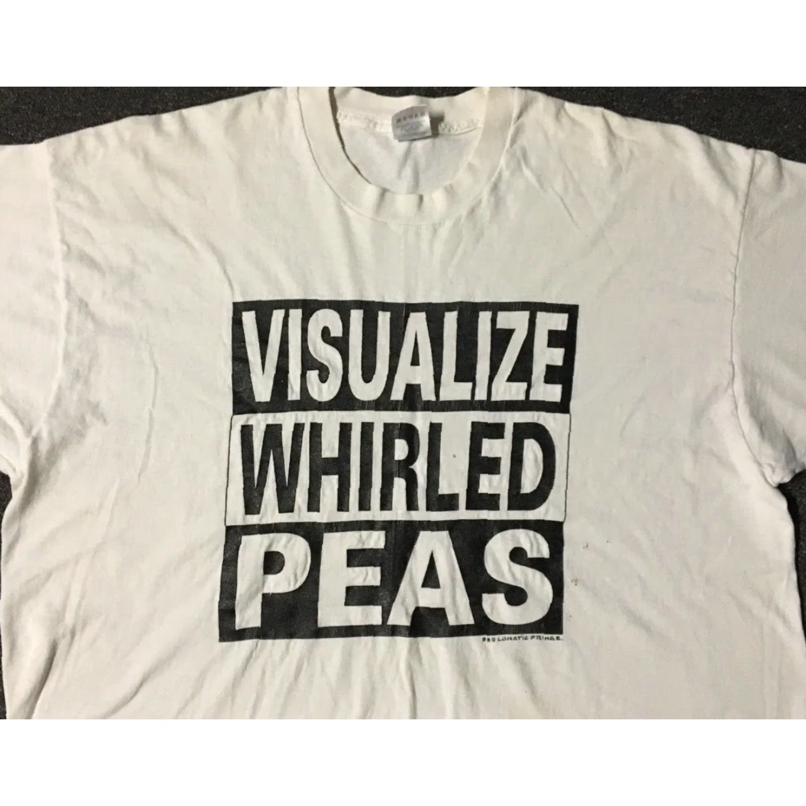 Vintage VINTAGE 90s Visualize Whirled Peas World Peace Faded Shirt 2XL White Men T-Shirt Grunge Humor Size US XXL / EU 58 / 5 - 7 Thumbnail