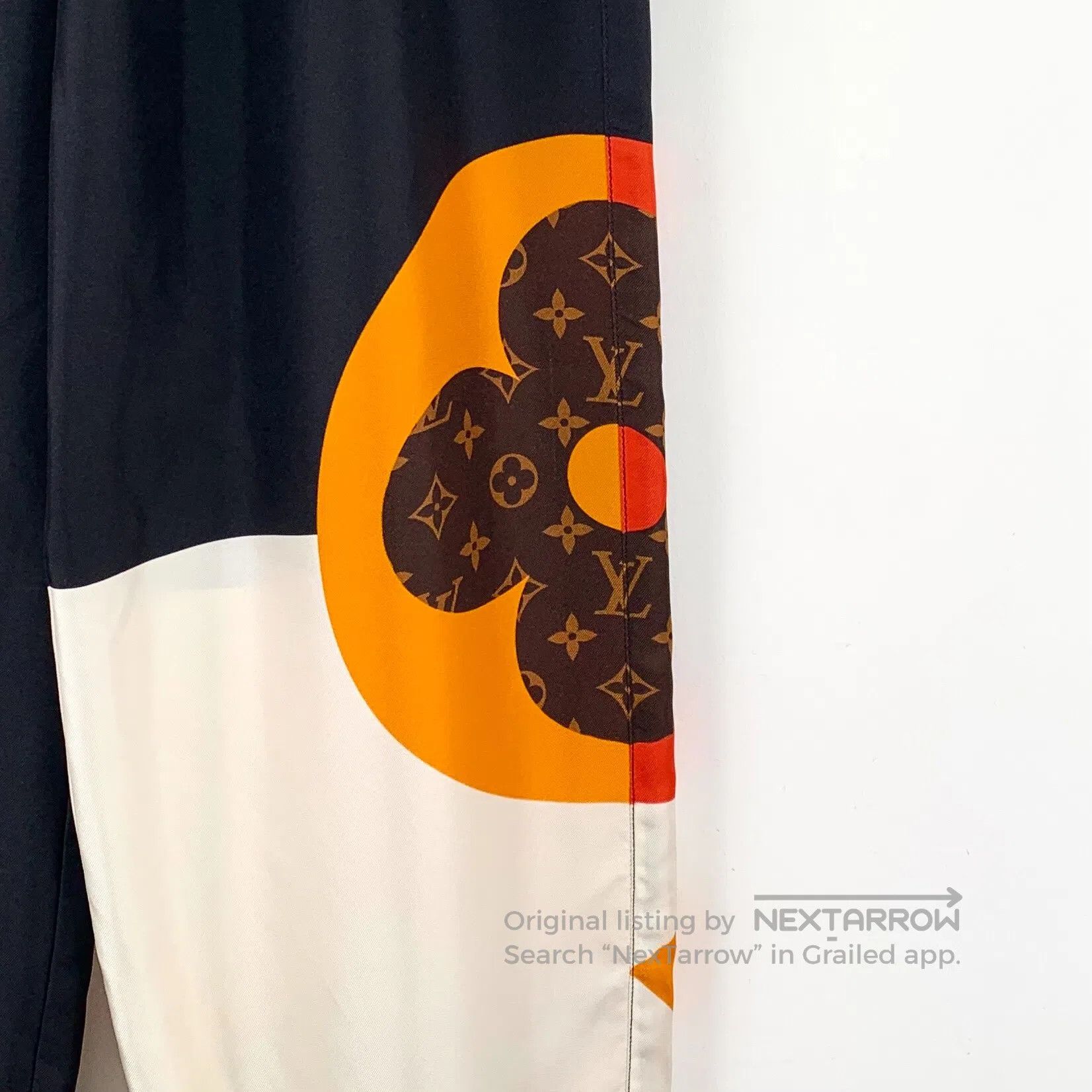 Louis Vuitton Louis Vuitton size XS Contrast logo monogrammed mulberry s Size US 34 / EU 50 - 4 Thumbnail