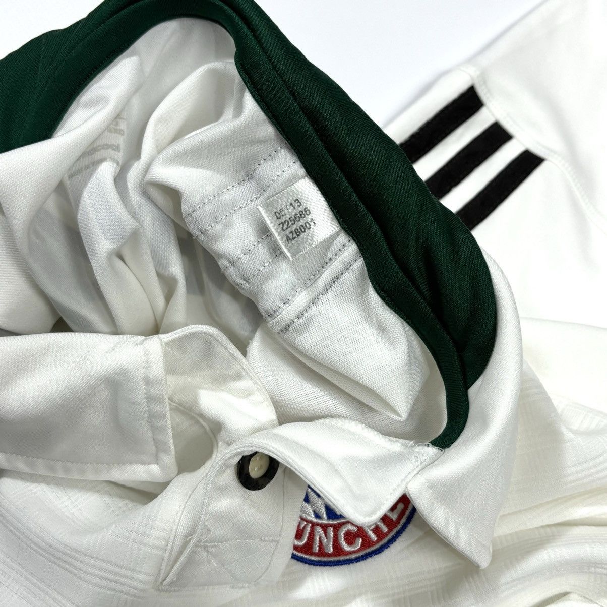 Adidas Adidas FC Bayern jersey xl sportswear Size US XL / EU 56 / 4 - 8 Thumbnail