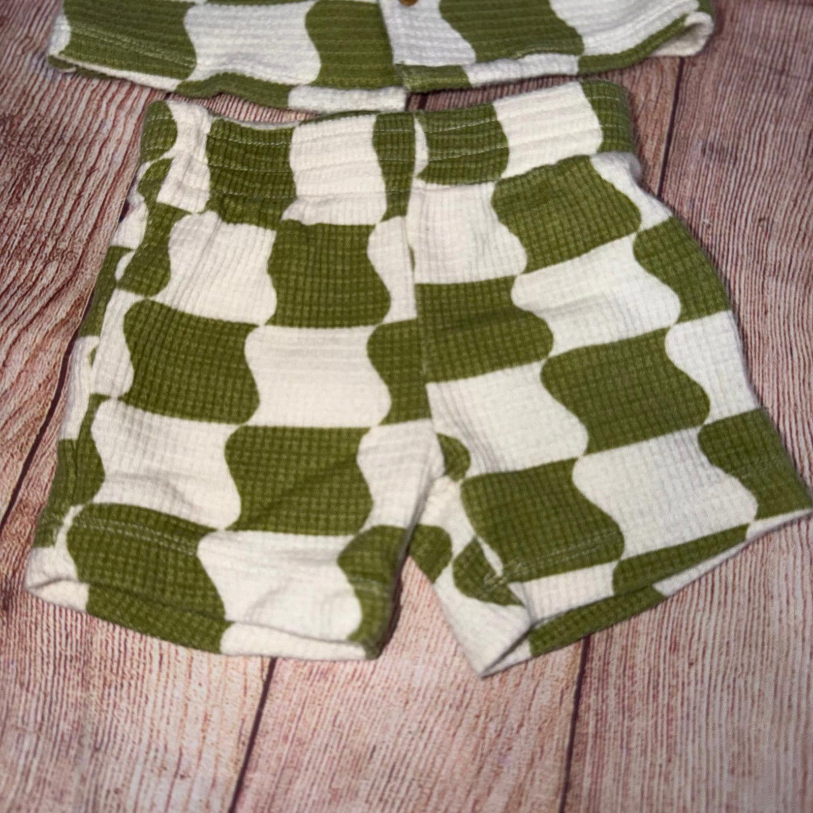 Other Grayson Mini Waffle Knit Shirt and Shorts Set Size 12 Months Size ONE SIZE - 3 Thumbnail