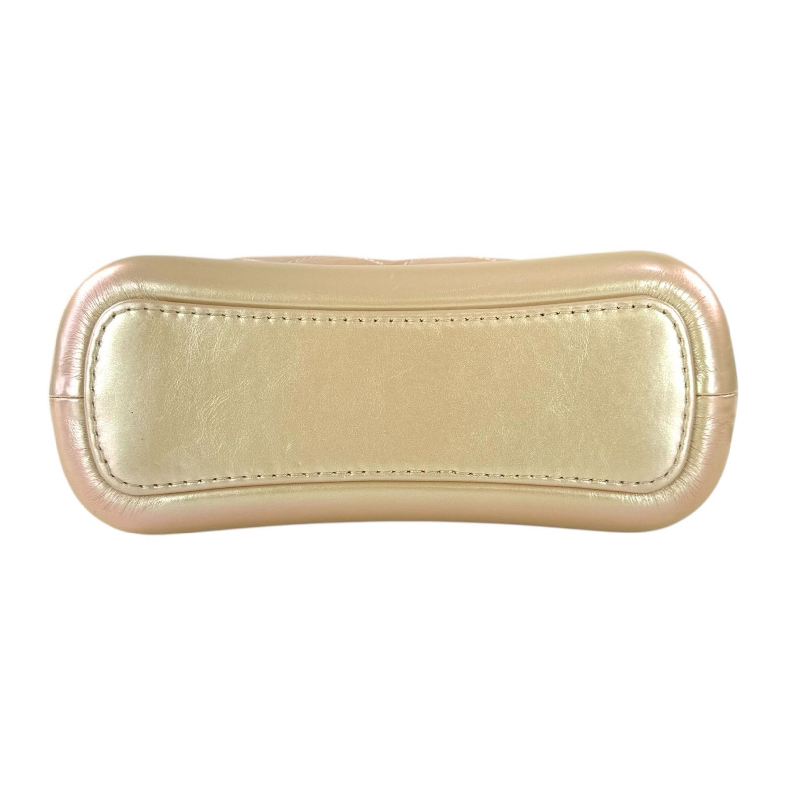 Chanel Chanel Gabrielle Metallic Matelassse Leather Shoulder Bag Size ONE SIZE - 7 Thumbnail