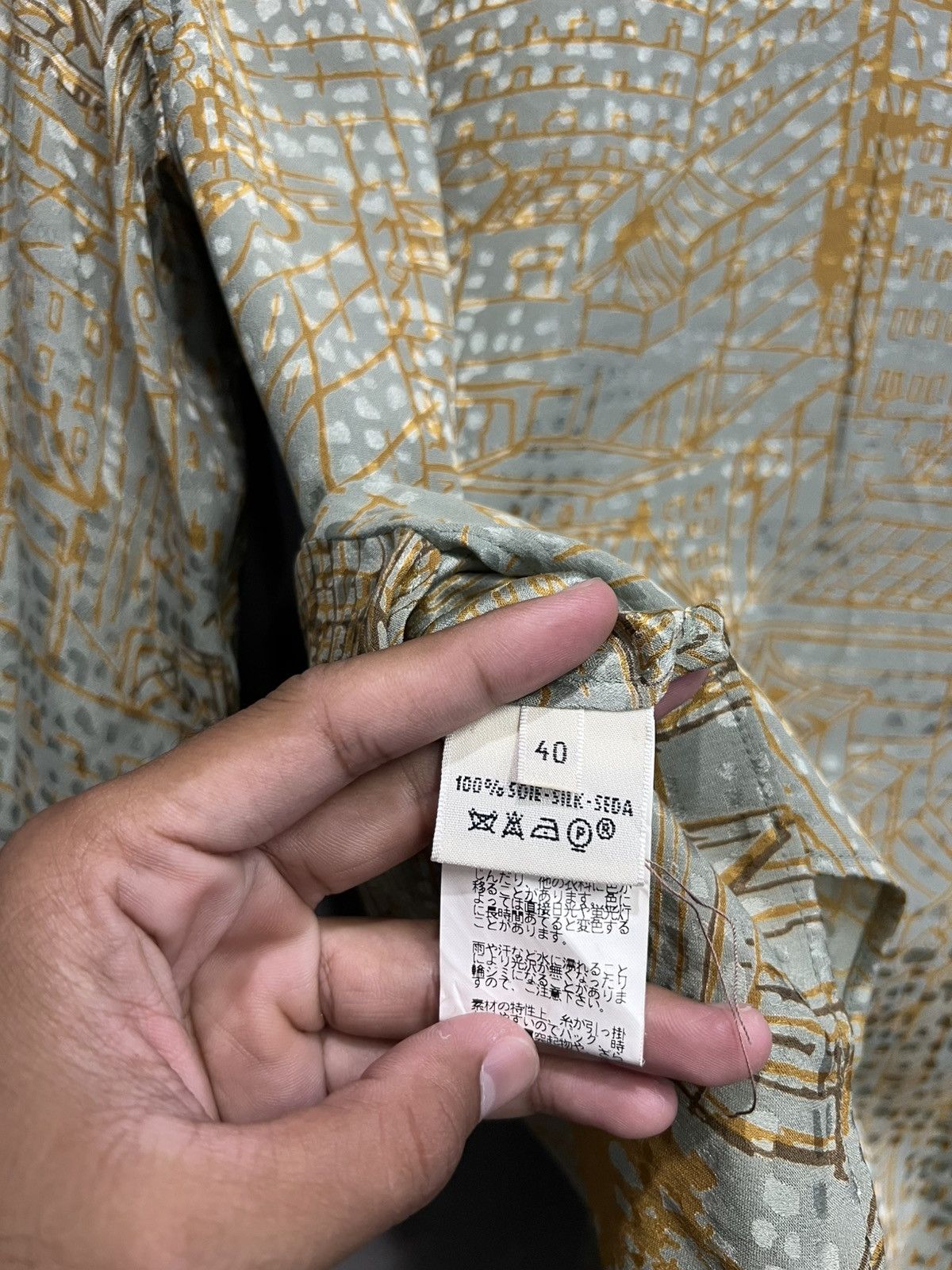 Hermes Hermes Martin Margiela Era Printed Silk Shirt Size US M / EU 48-50 / 2 - 7 Thumbnail