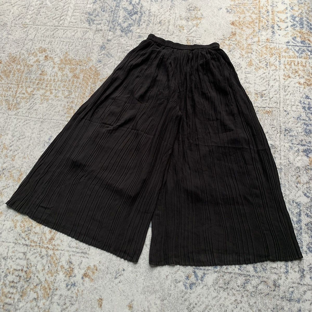 Japanese Brand Rare Japanese Brand Issey Style Uniqlo Pleats Wide Pants Size US 30 / EU 46 - 3 Thumbnail
