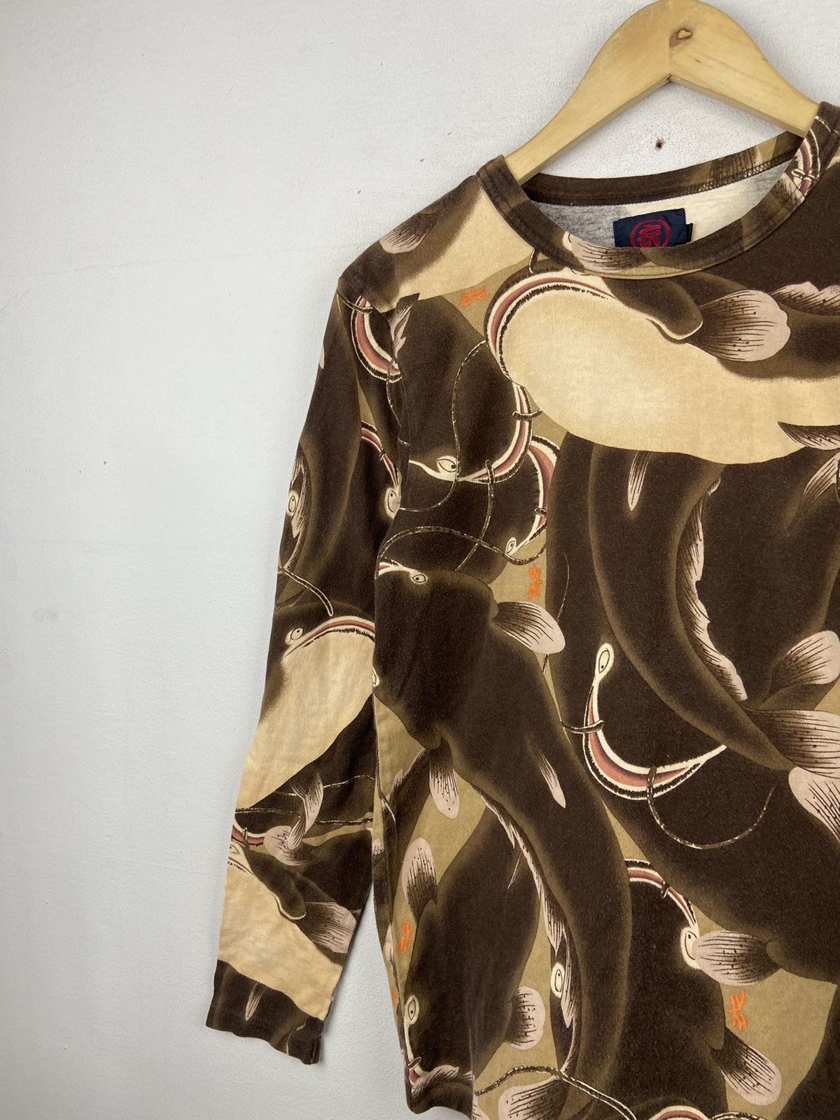 Japanese Brand × Other ❤️‍🔥SEND OFFER ❤️‍🔥 MAFIA LOOK FISHKOI AOP LONGSLEEVE Size US S / EU 44-46 / 1 - 2 Thumbnail