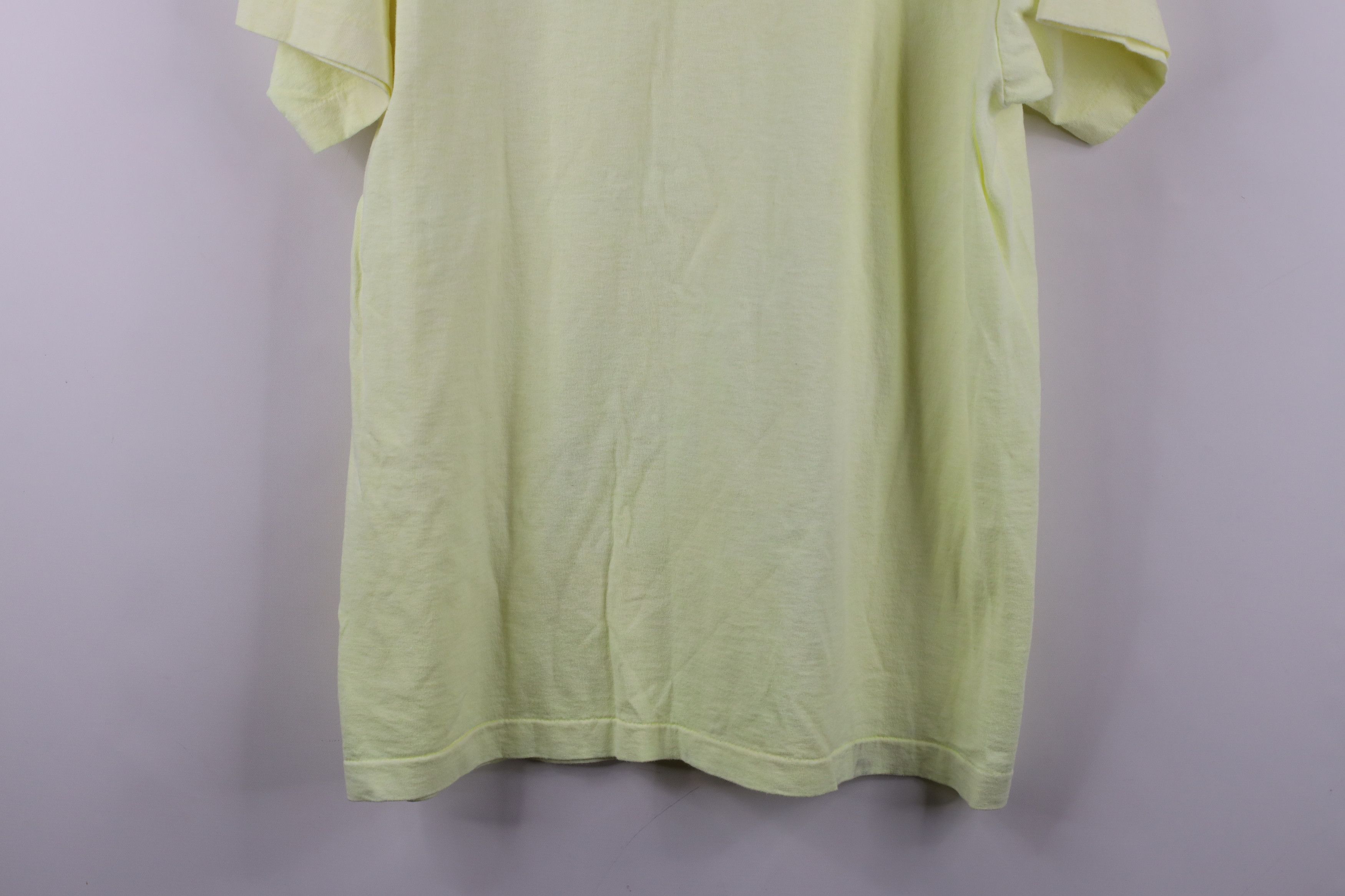 Vintage Vintage 90s Streetwear Blank Cotton T-Shirt Neon Yellow USA Size US L / EU 52-54 / 3 - 10 Thumbnail