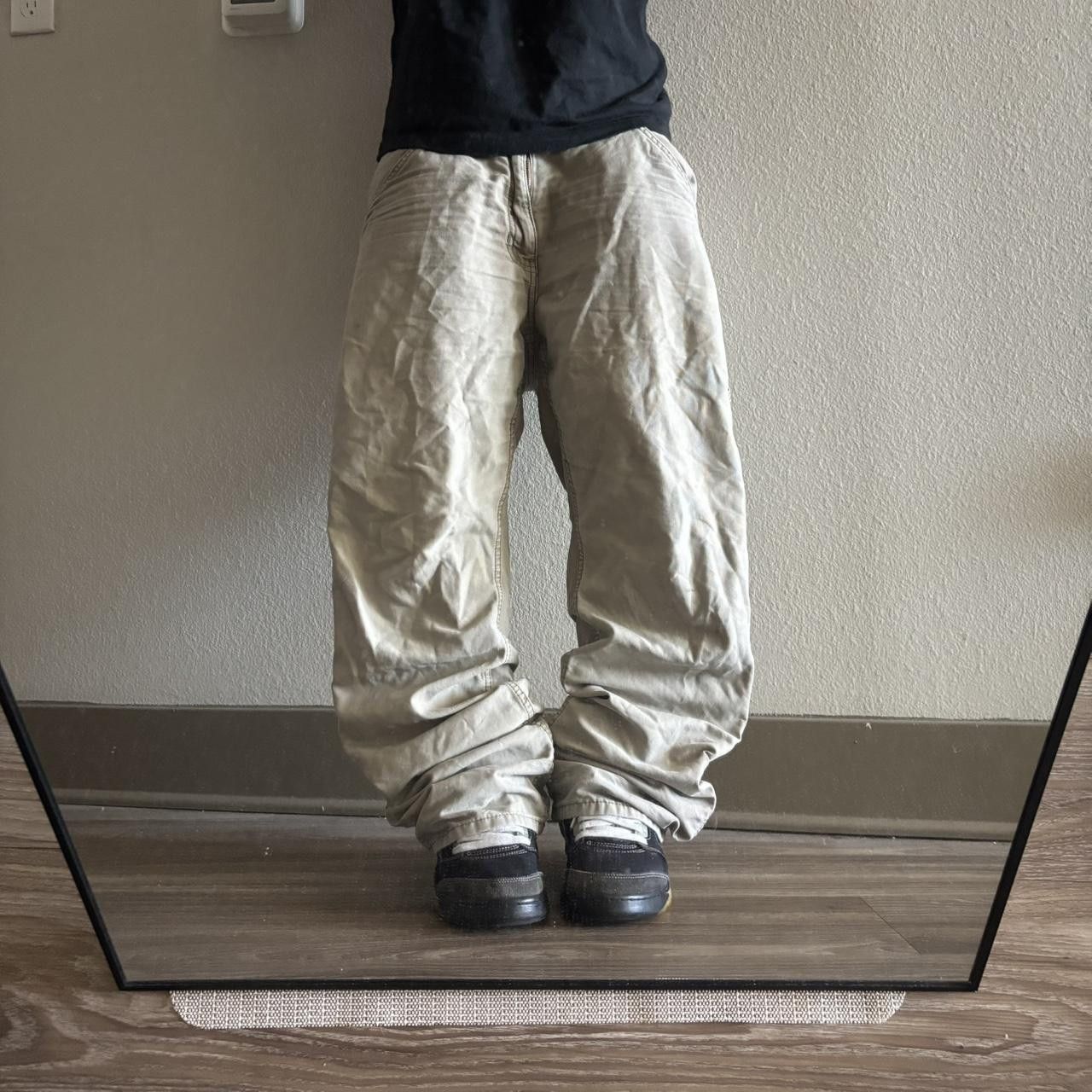 Vintage Crazy Vintage Y2K/2000s Light Tan Khaki Streetwear Carpenter Pants! 36x32 Size US 36 / EU 52 - 1 Thumbnail