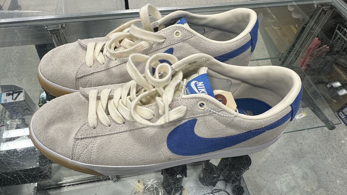 Nike Nike SB Blazer Low Pale Ivory Pacific Blue Size US 11 / EU 44 - 2 Thumbnail