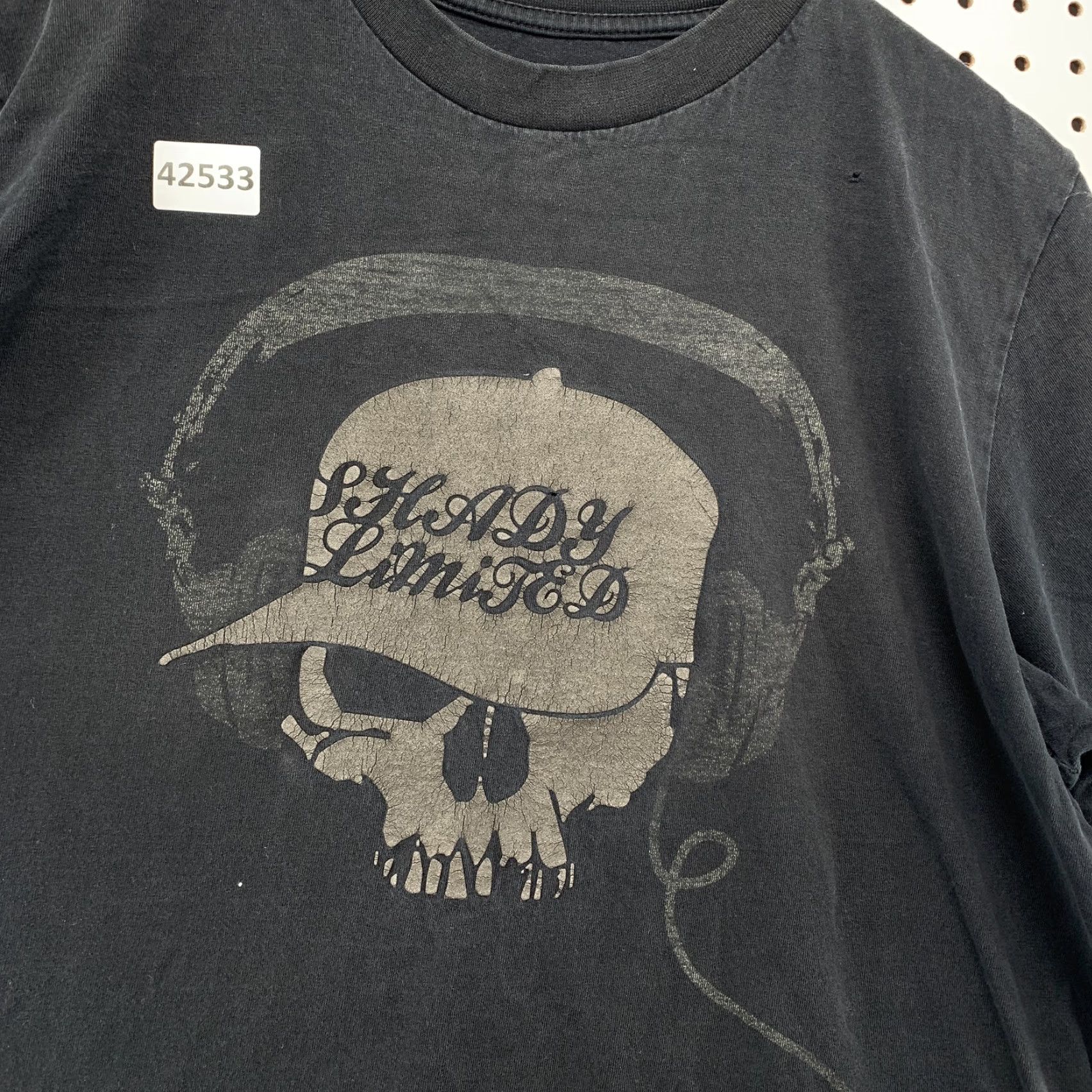Vintage VINTAGE Shady Slim Shady Shirt Mens Large Black Skull Headphones Graphic Tee - 2000s T-Shirt Men L Black Graphic, 90s/2000s Theme Size US L / EU 52-54 / 3 - 7 Thumbnail