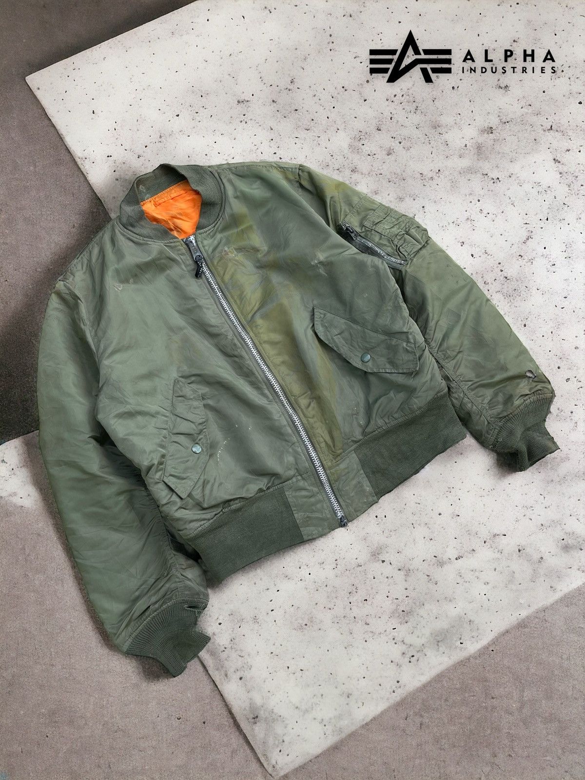 Alpha Industries 🔥Vintage Alpha Industries Ma-1 Flight Bomber Jacket Size US M / EU 48-50 / 2 - 1 Thumbnail