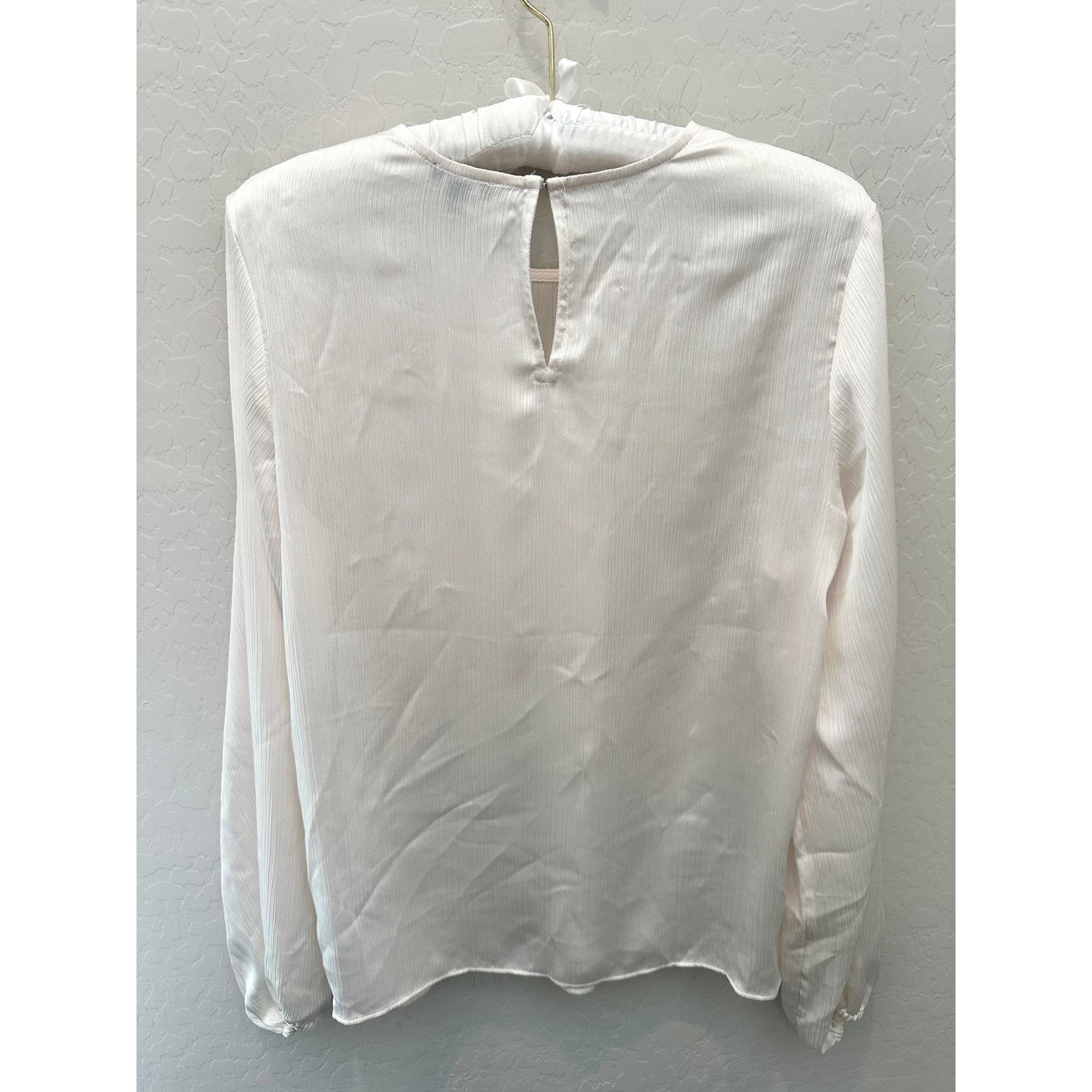 Express EXPRESS | Ivory Cream Silky Semi Sheer Long Sleeve Blouse Size M / US 6-8 / IT 42-44 - 4 Thumbnail