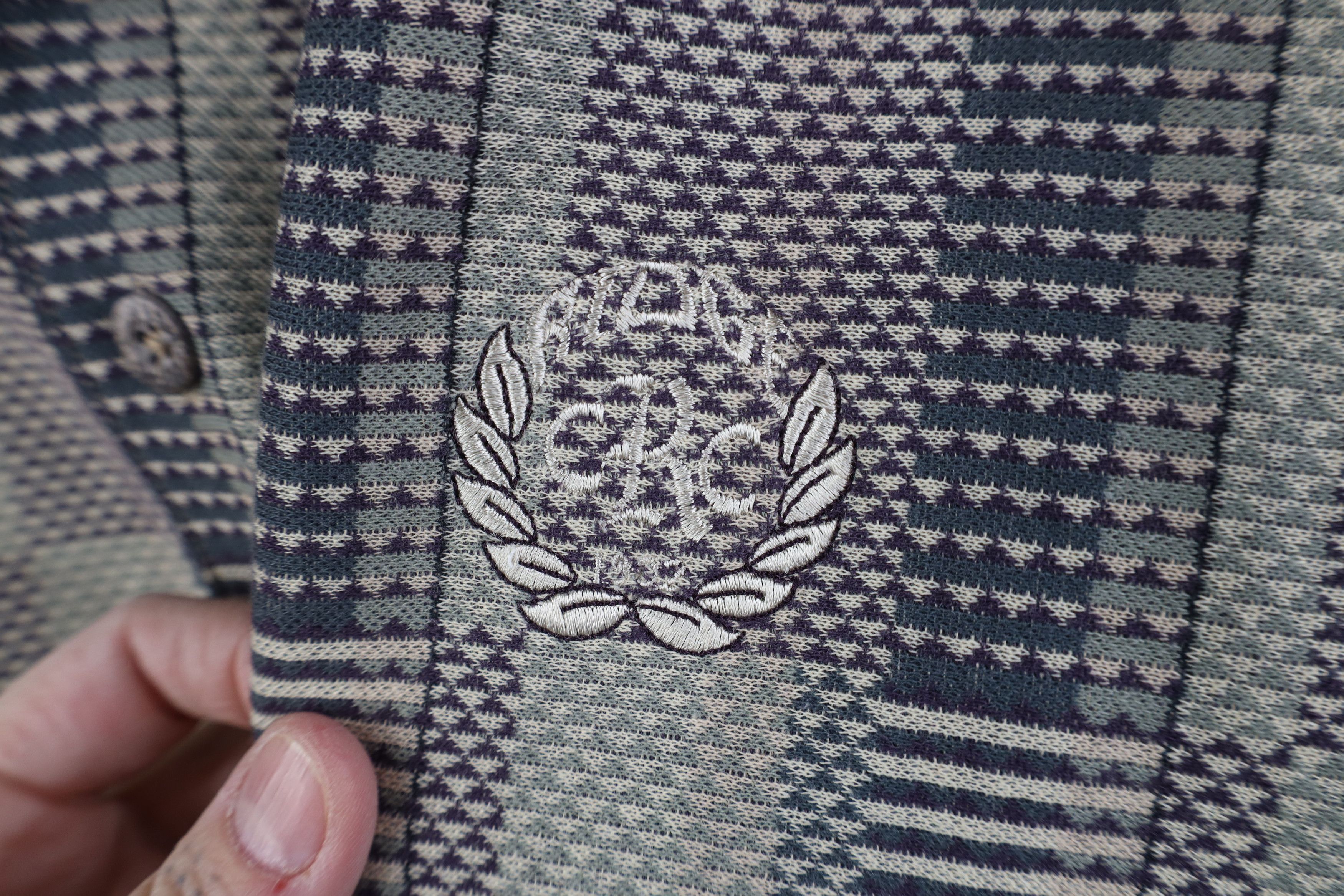 Vintage Vintage 90s Streetwear Geometric Knit Collared Golf Polo USA Size US L / EU 52-54 / 3 - 4 Thumbnail