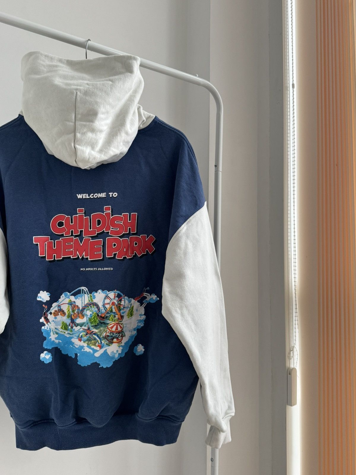 CHILDS Childish Theme Park TGF Vintage Big Logo Heavy Hoodie Size US M / EU 48-50 / 2 - 14 Thumbnail