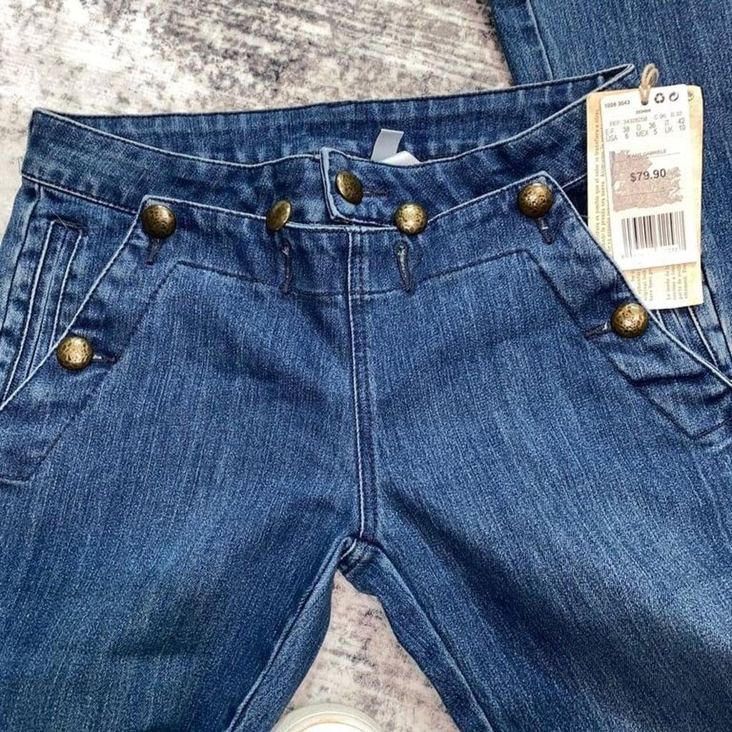 Mango MNG Women's Flare Jeans with Button Detail Size 6 Size 28" / US 6 / IT 42 - 1 Thumbnail