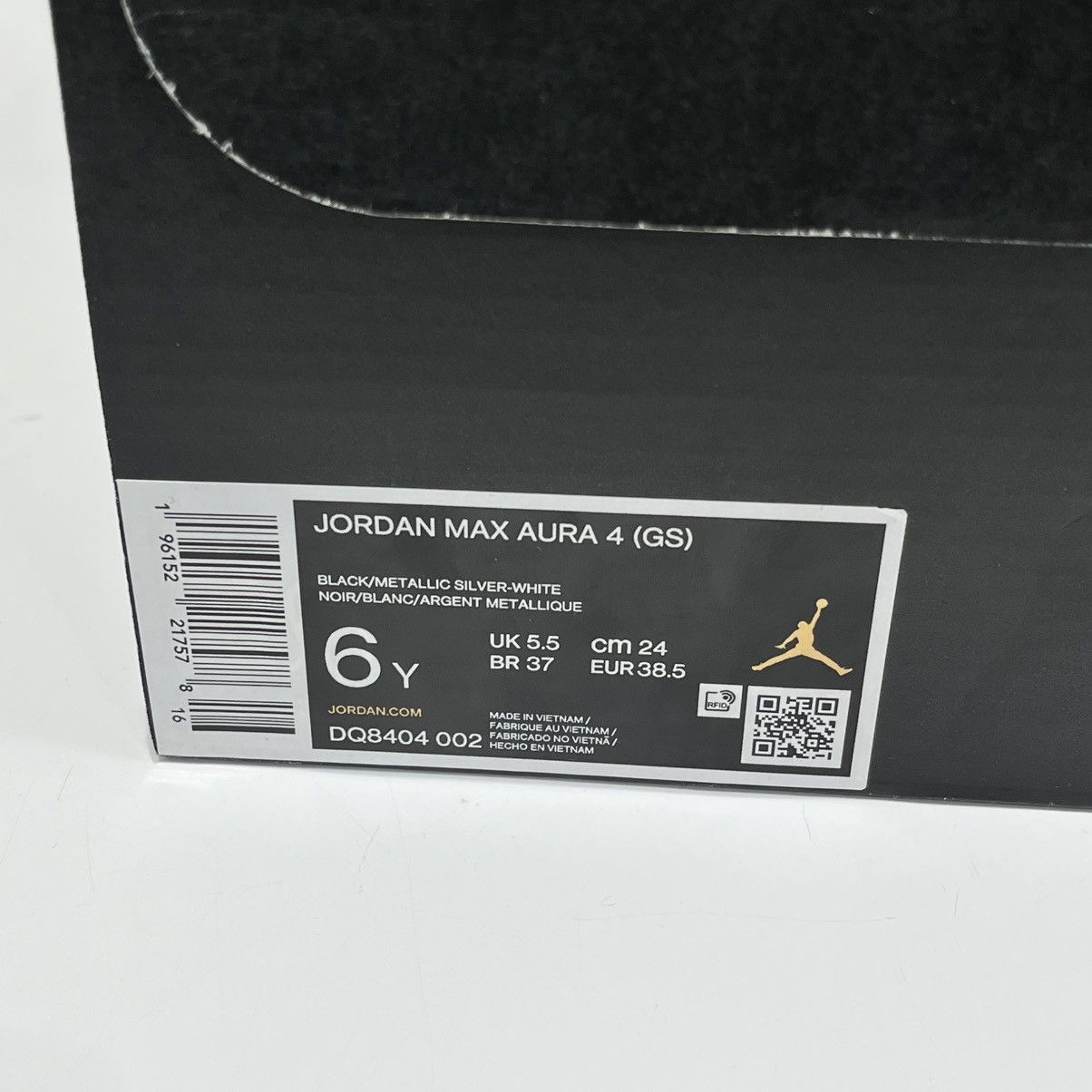 Nike Air Jordan Max Aura 4 Black Metallic Silver (GS) Size US 6 / EU 39 - 13 Thumbnail