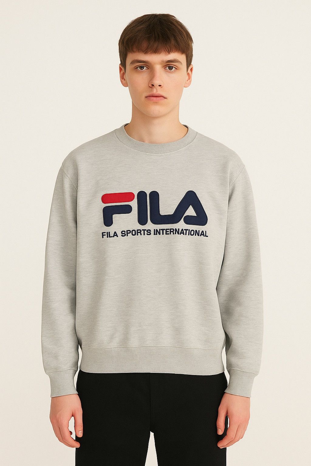 Fila Vintage FILA Sports International Grey Crewneck Sweatshirt Size US L / EU 52-54 / 3 - 3 Thumbnail