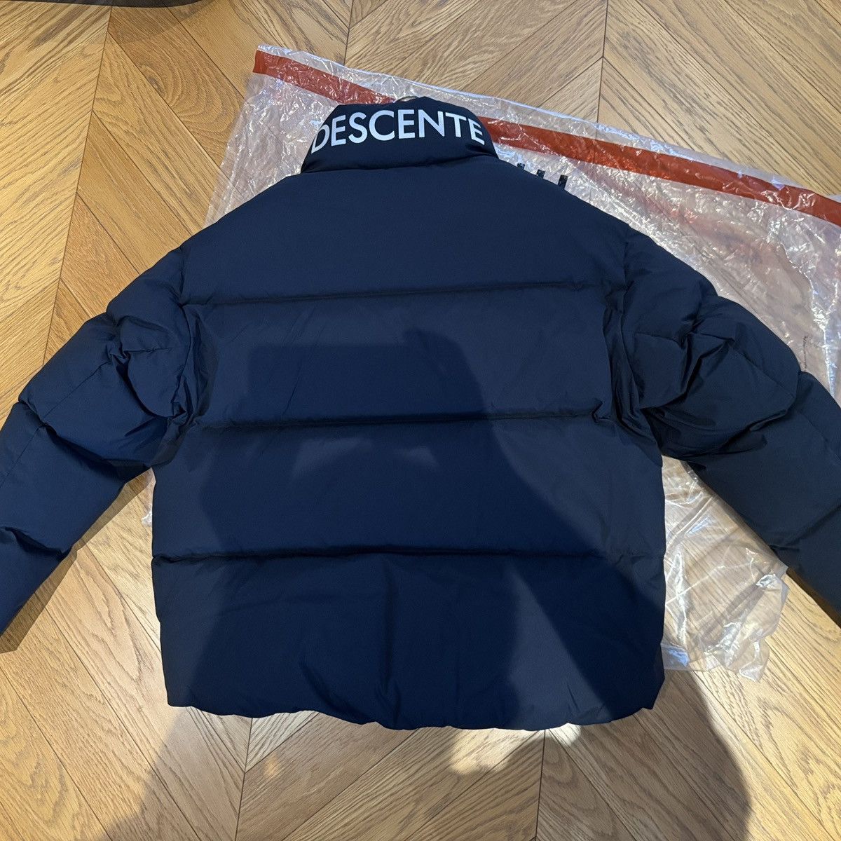 Descente Descente Puffer Jacket Cropped L Size US M / EU 48-50 / 2 - 3 Thumbnail