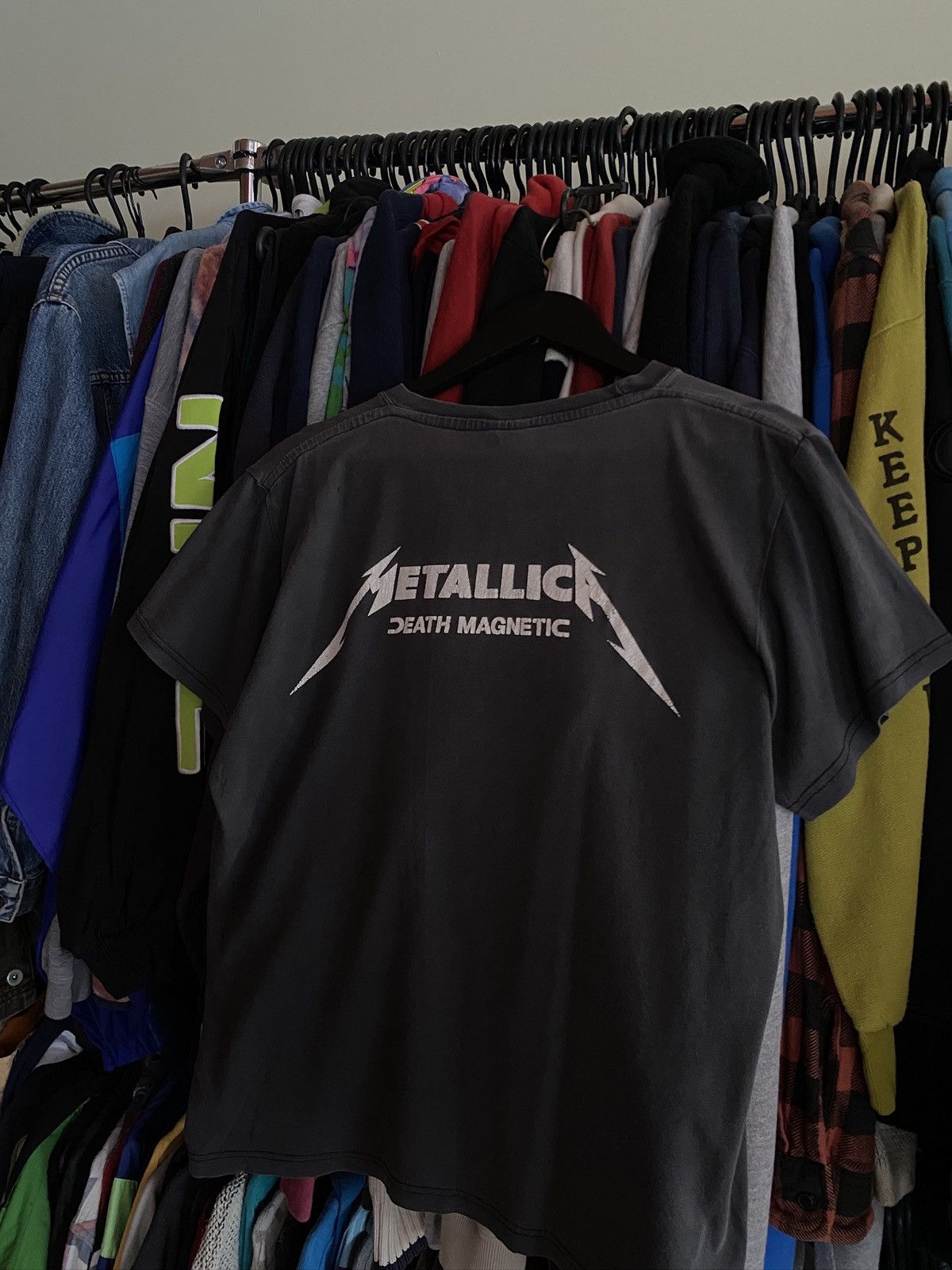 Band Tees VINTAGE METALLICA DEATH MAGNETIC FADED BOXY T-SHIRT Size US M / EU 48-50 / 2 - 4 Thumbnail