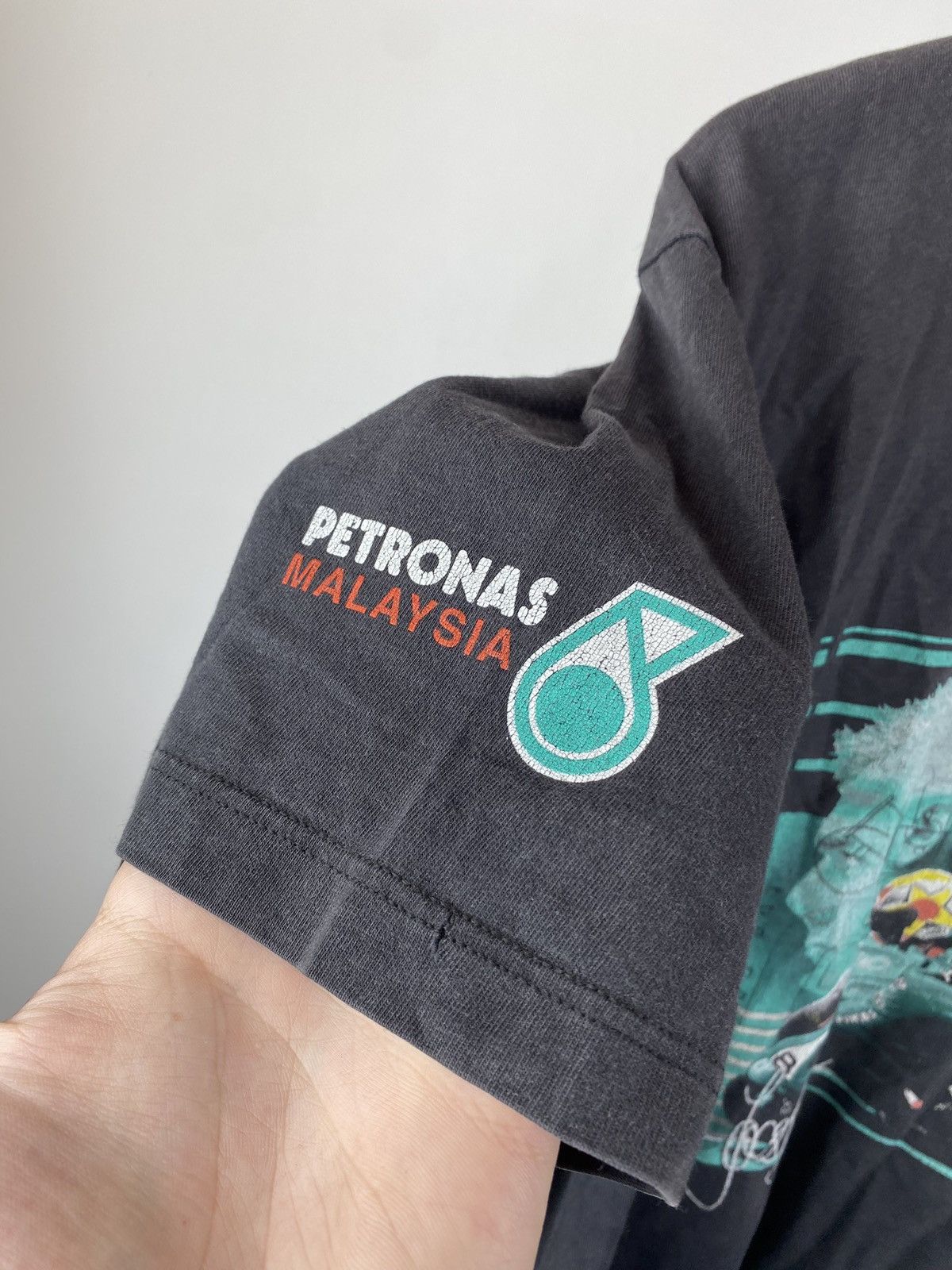 Vintage 🔥Vntg Petronas Foggy Racing Bike Logo Washed Faded Tee rare Size US M / EU 48-50 / 2 - 5 Thumbnail