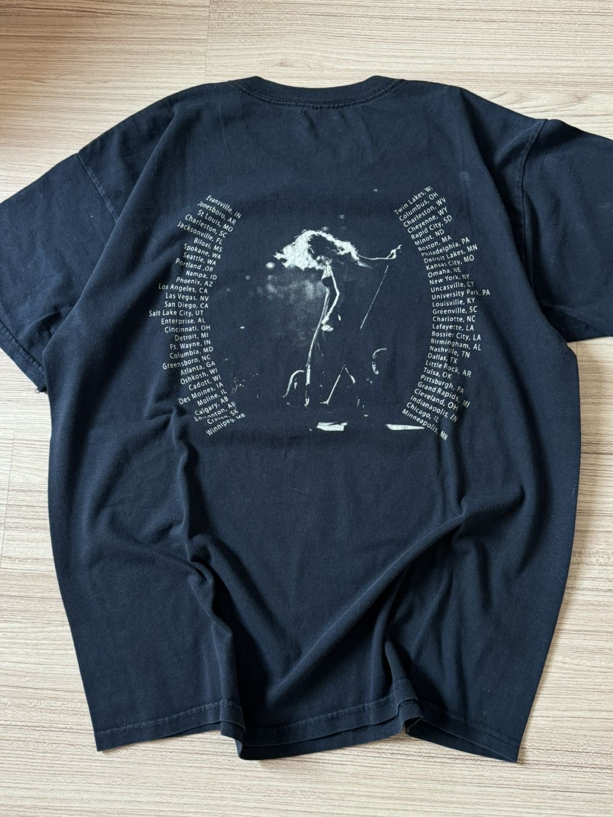 Band Tees × Rap Tees × Vintage Taylor swift - L - Fearless tour shirt Size US L / EU 52-54 / 3 - 4 Thumbnail